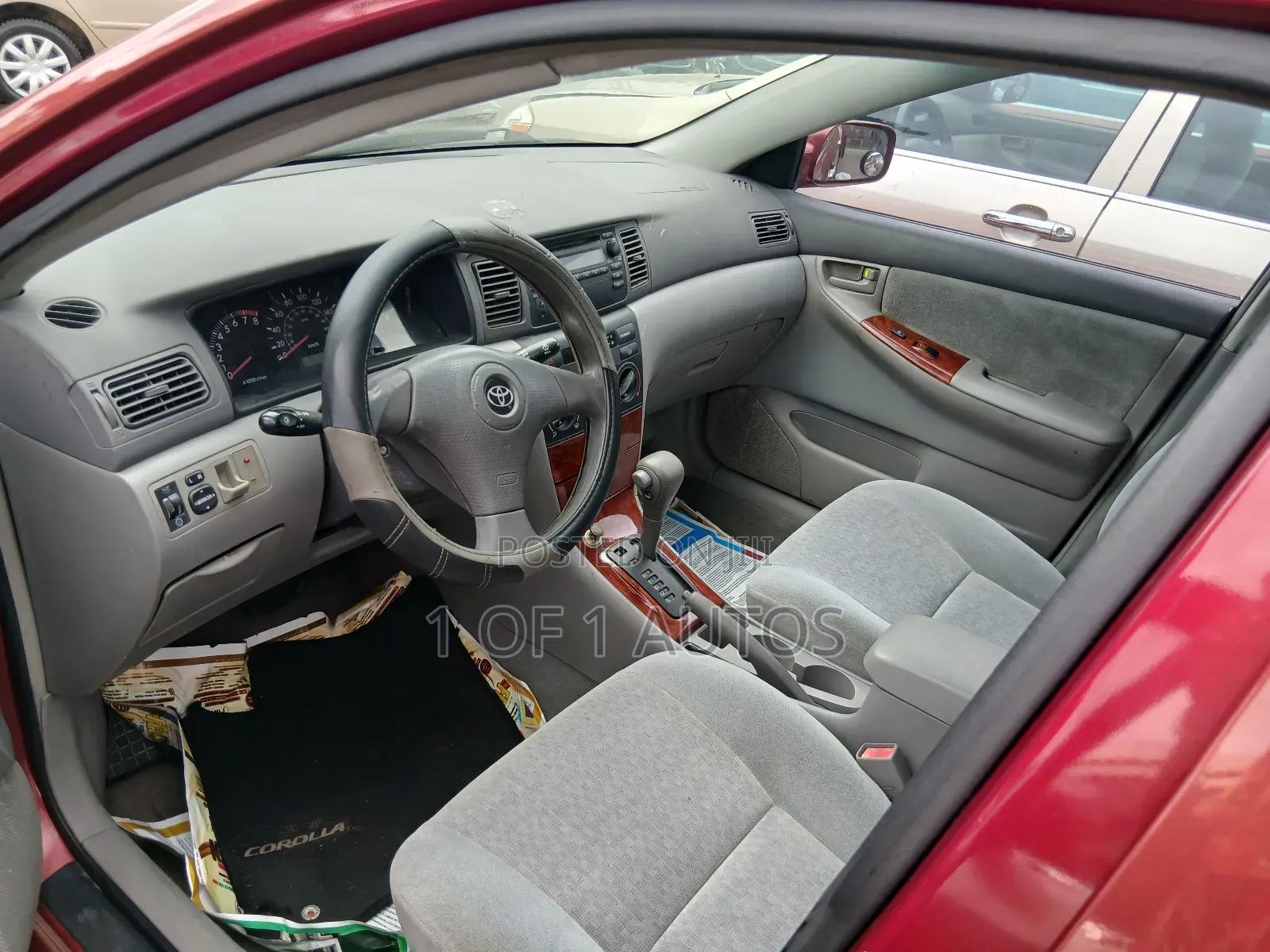 Toyota Corolla LE 2004 Orange