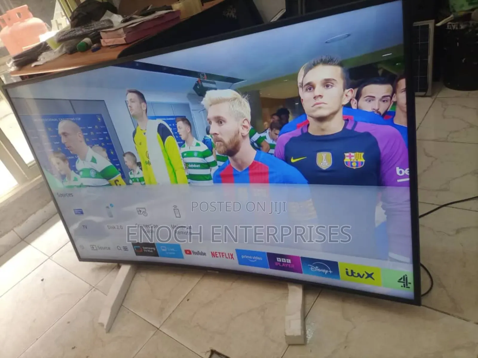 Curve Samsung 50 Inches