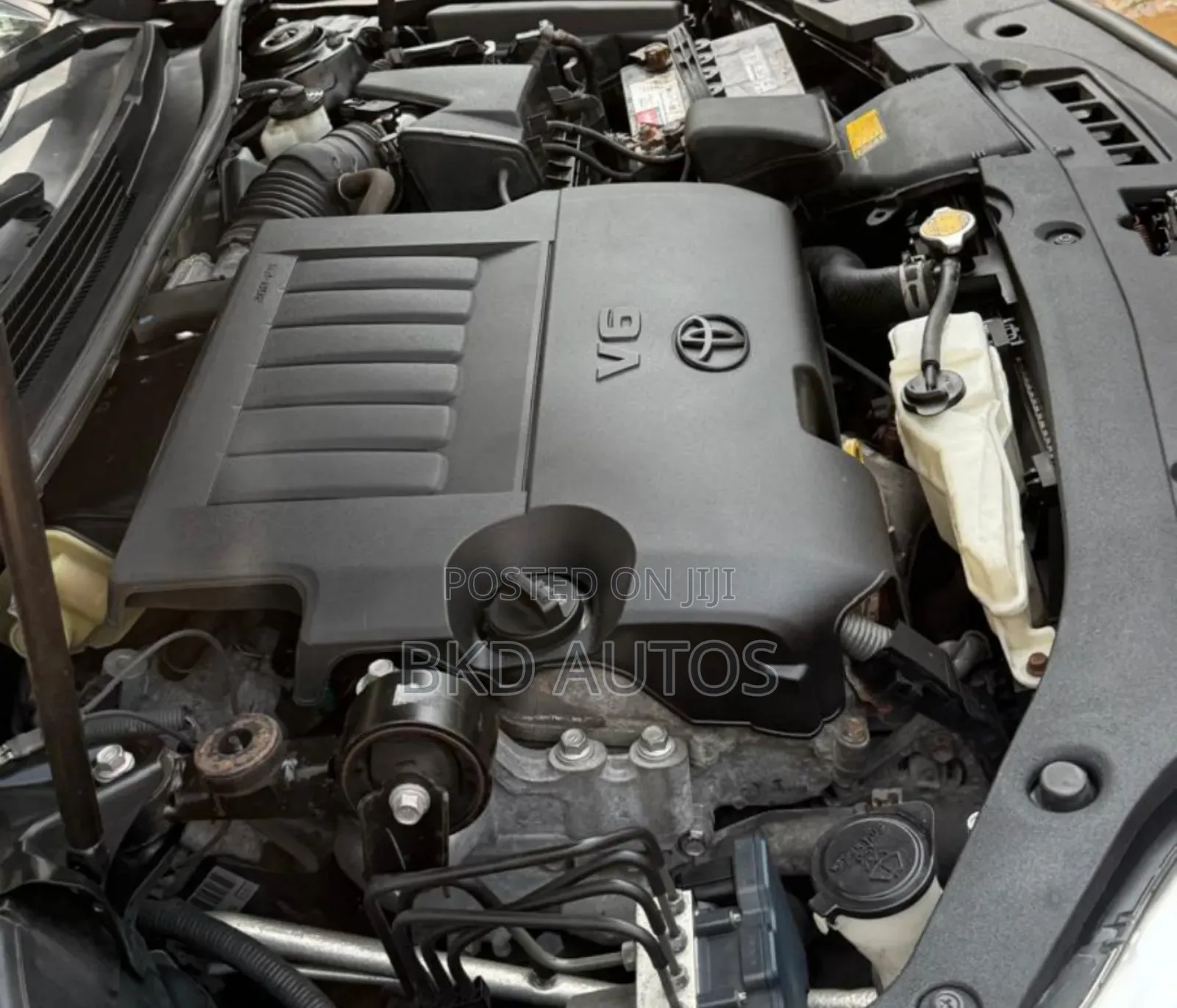Toyota Avalon Limited 4dr Sedan (3.5L 6cyl 6A) 2014 Black