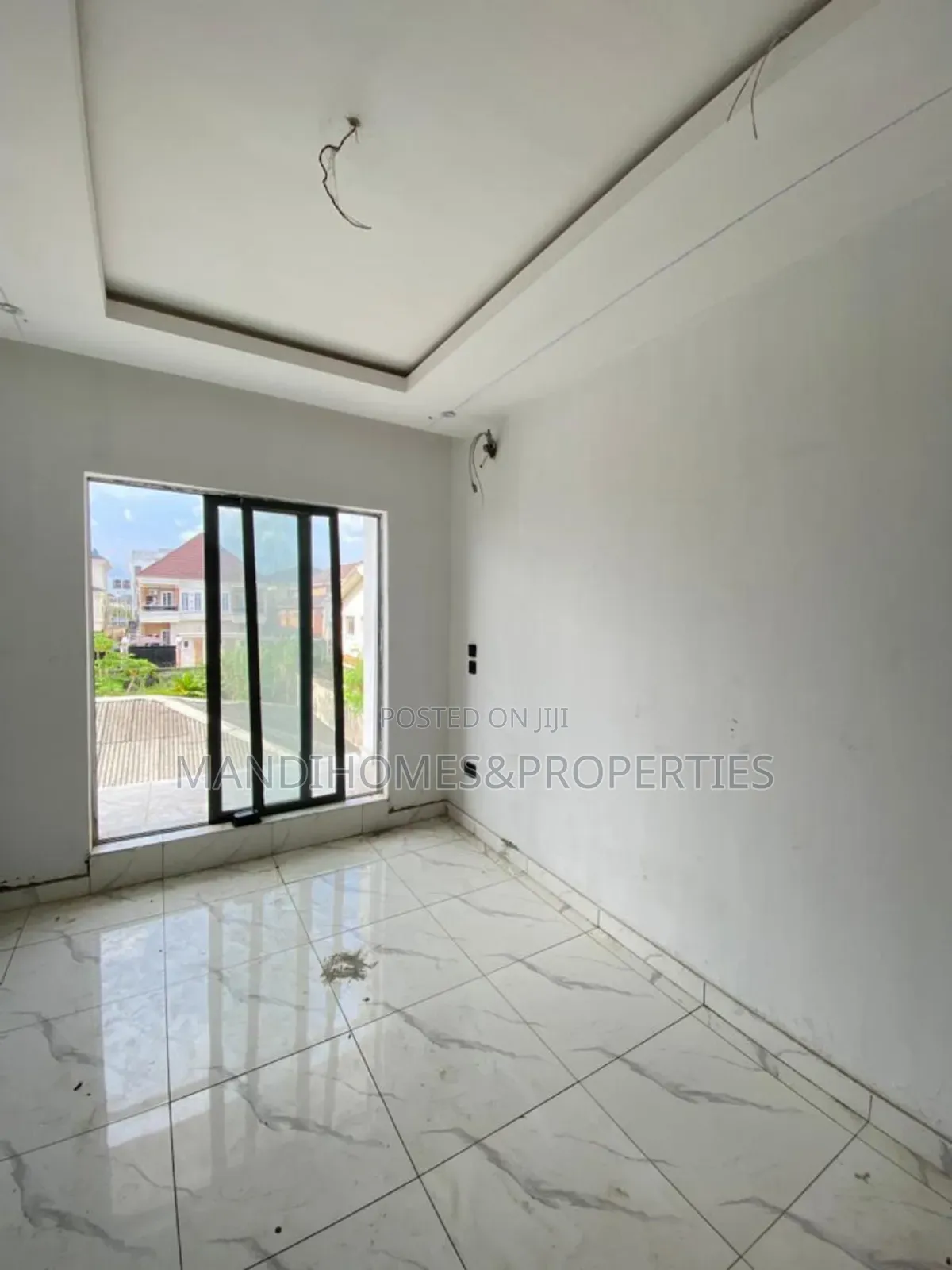 3bdrm Apartment in Agungi for sale
