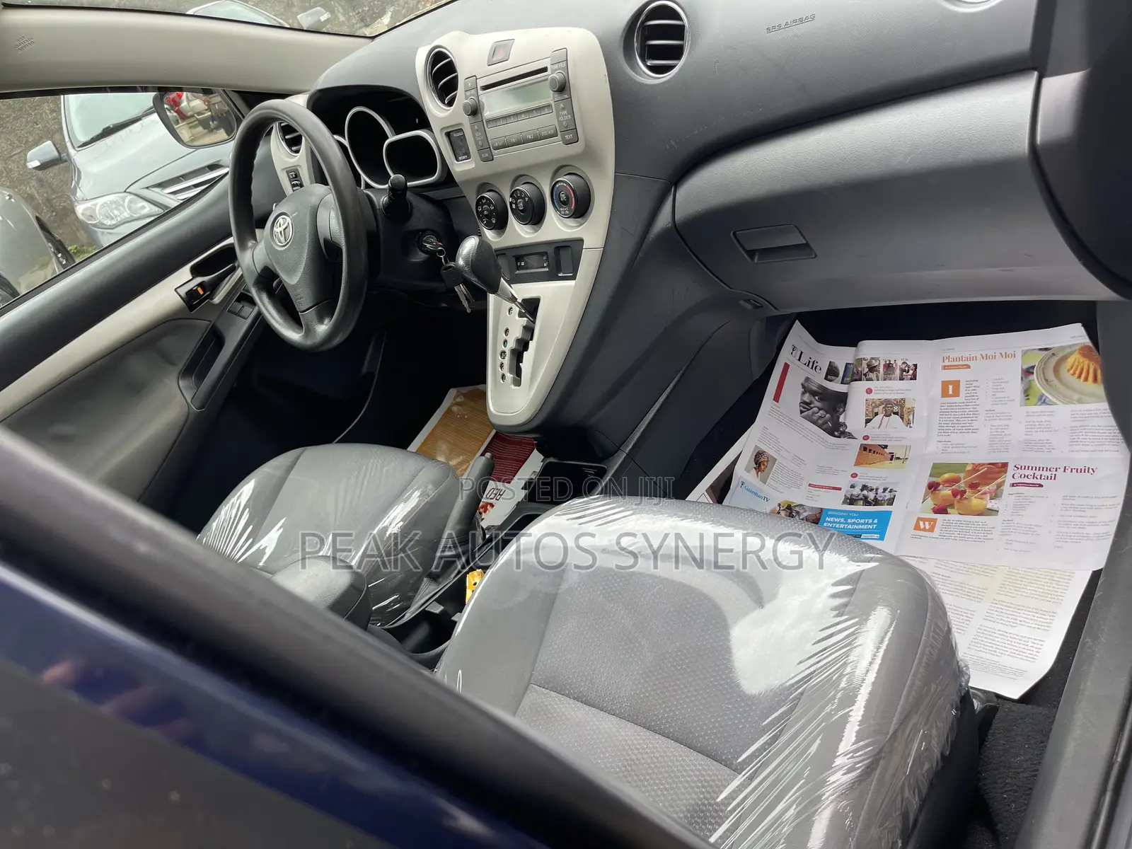 Toyota Matrix S Hatchback FWD (2.4L 4cyl 5A) 2011 Blue