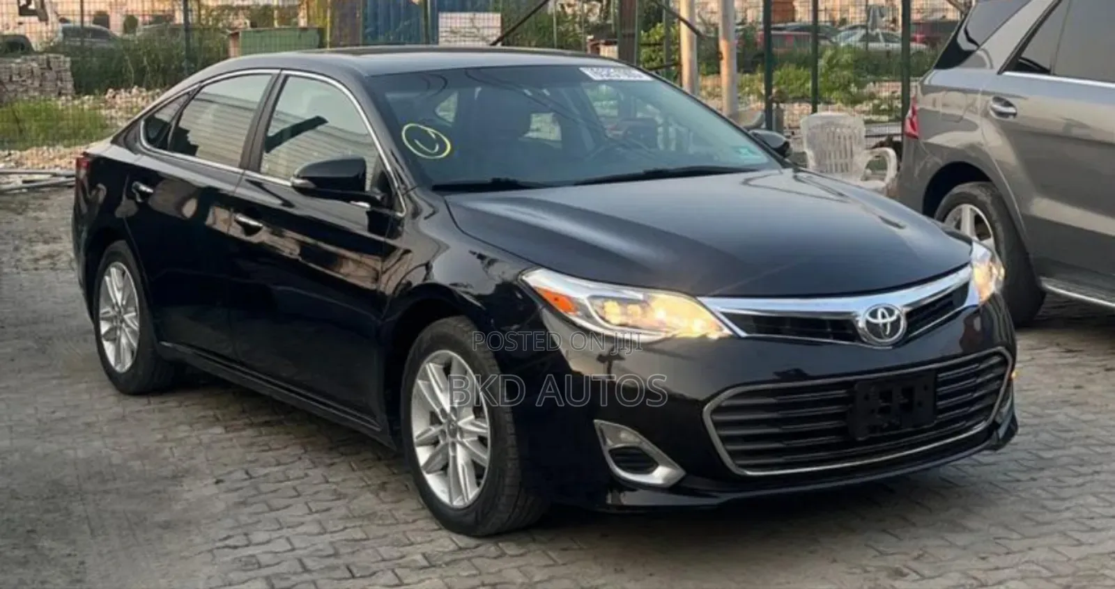 Toyota Avalon XLE 4dr Sedan (3.5L 6cyl 6A) 2014 Black