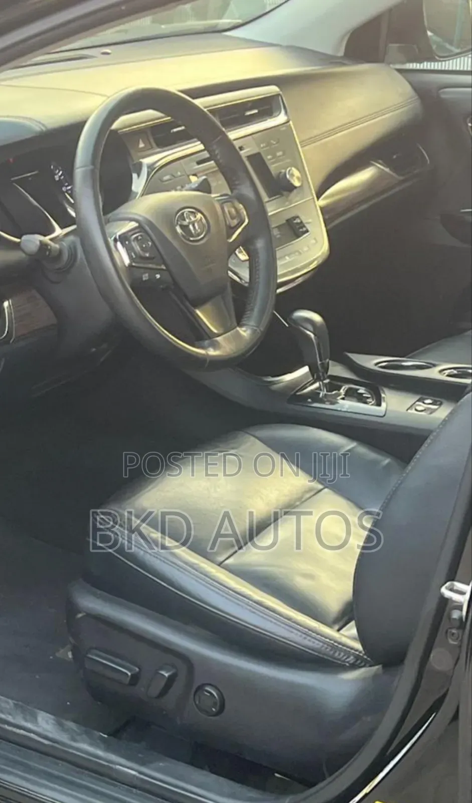 Toyota Avalon XLE 4dr Sedan (3.5L 6cyl 6A) 2014 Black