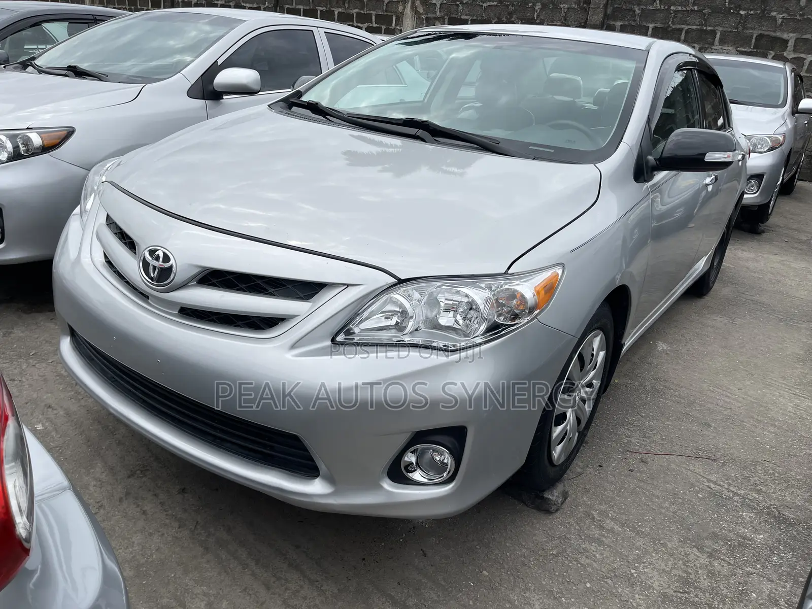 Toyota Corolla LE 4dr Sedan (1.8L 4cyl 4A) 2013 Silver