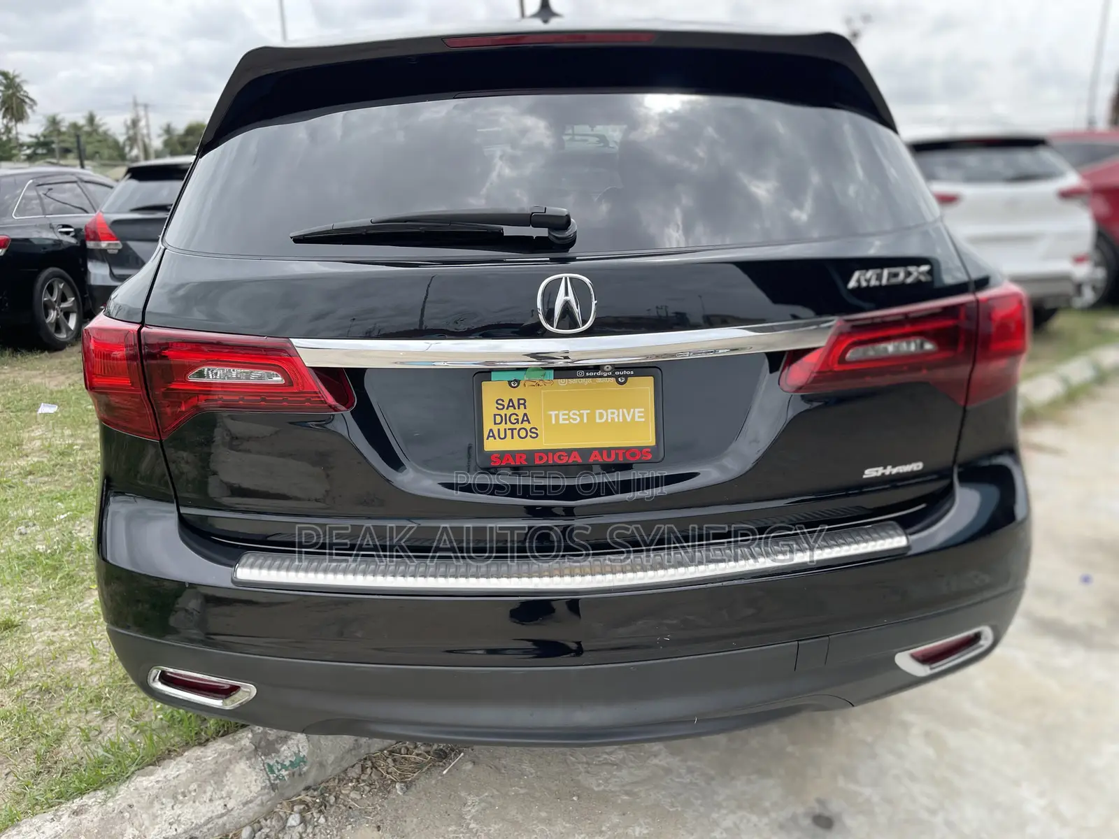 Acura MDX Advance and Entertainment Packages 4dr SUV (3.5L 6cyl 6A)