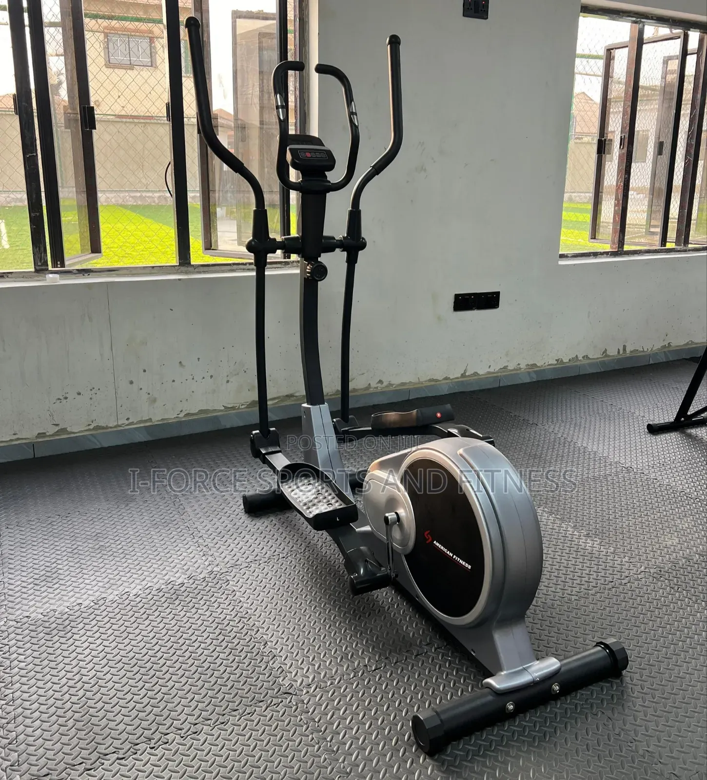 Semi Commercial Cross Trainer