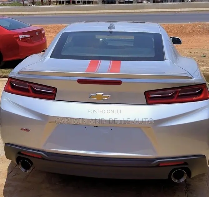 Chevrolet Camaro 2018 Silver