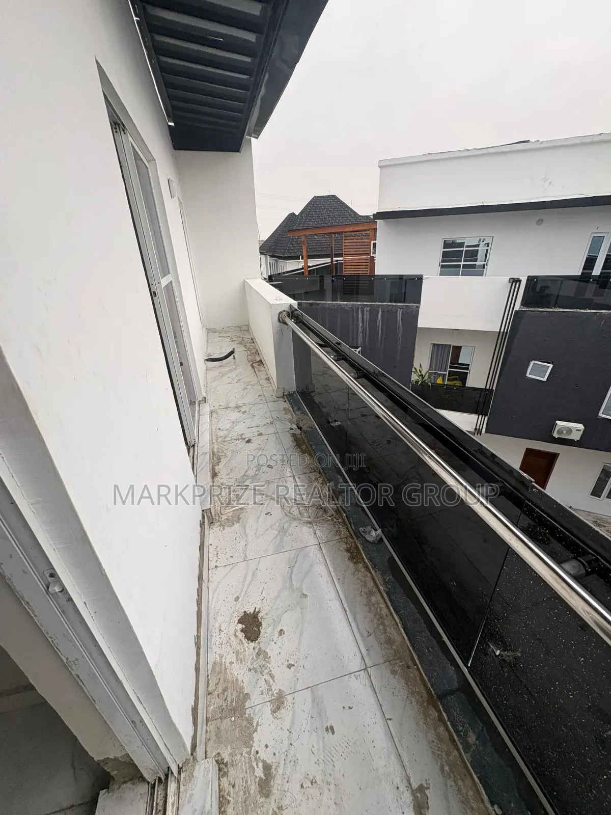 Furnished 2bdrm Penthouse in Ikota, Lekki Lagos for sale