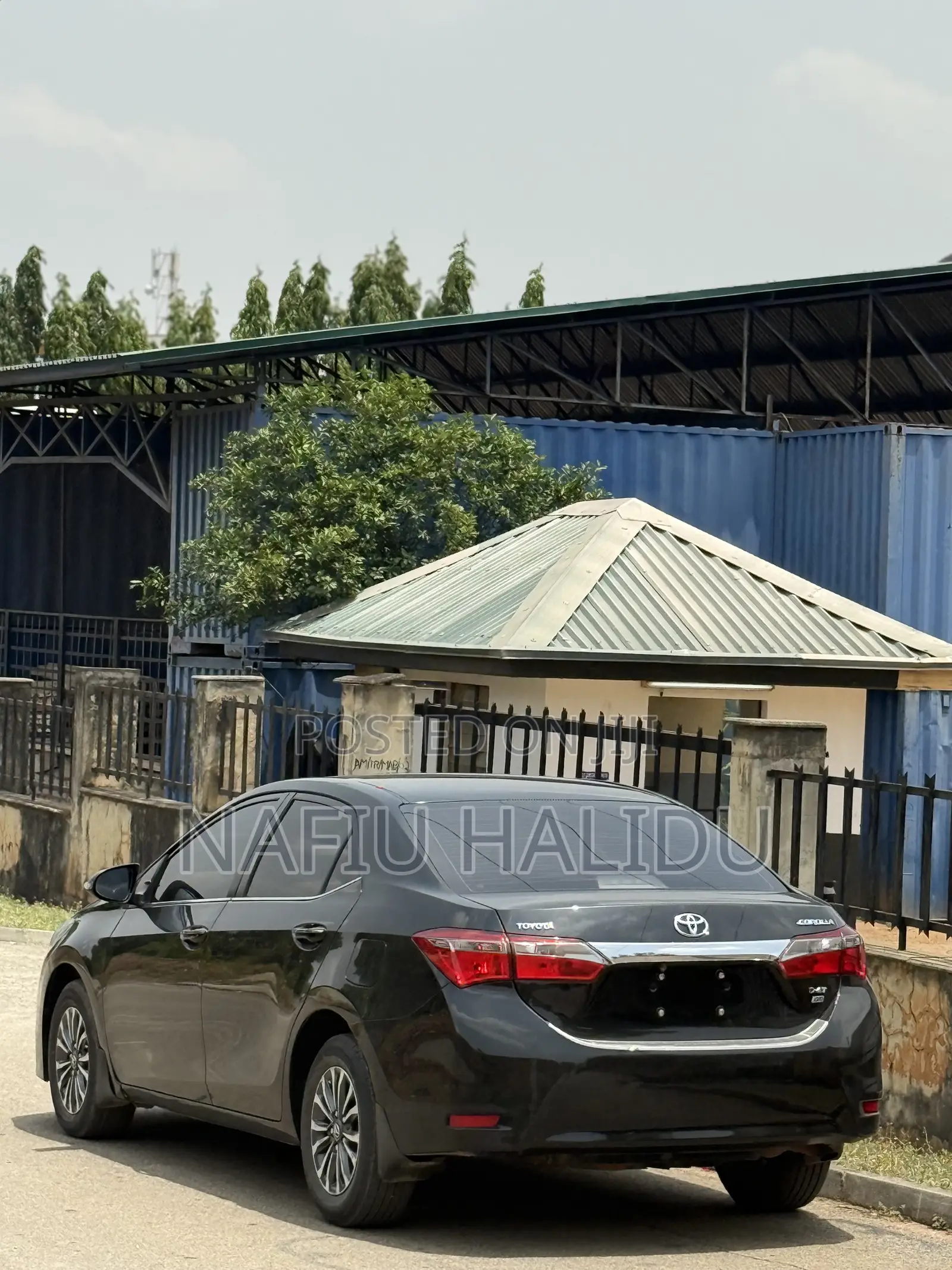 Toyota Corolla 2017 Gray