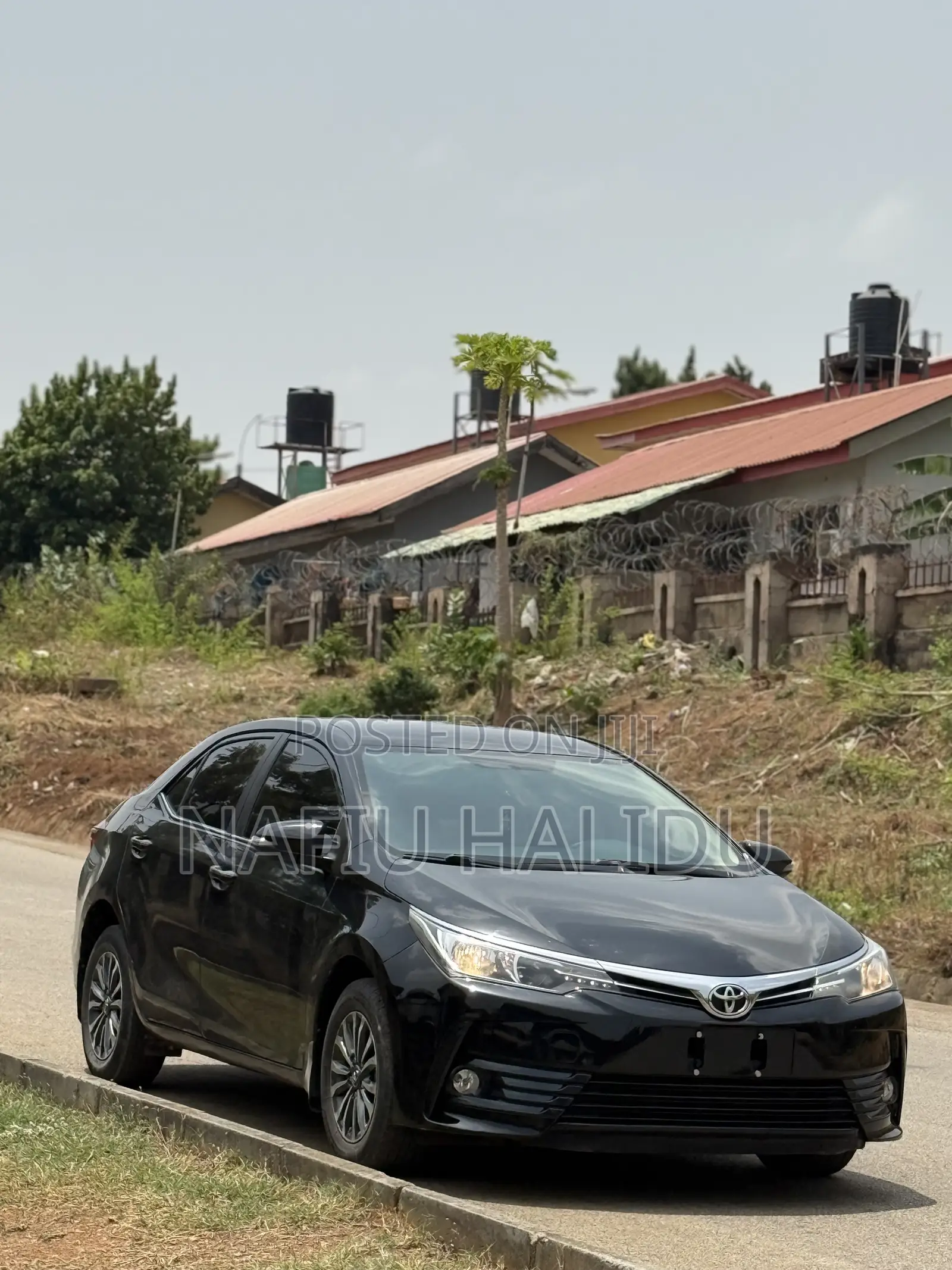 Toyota Corolla 2017 Gray