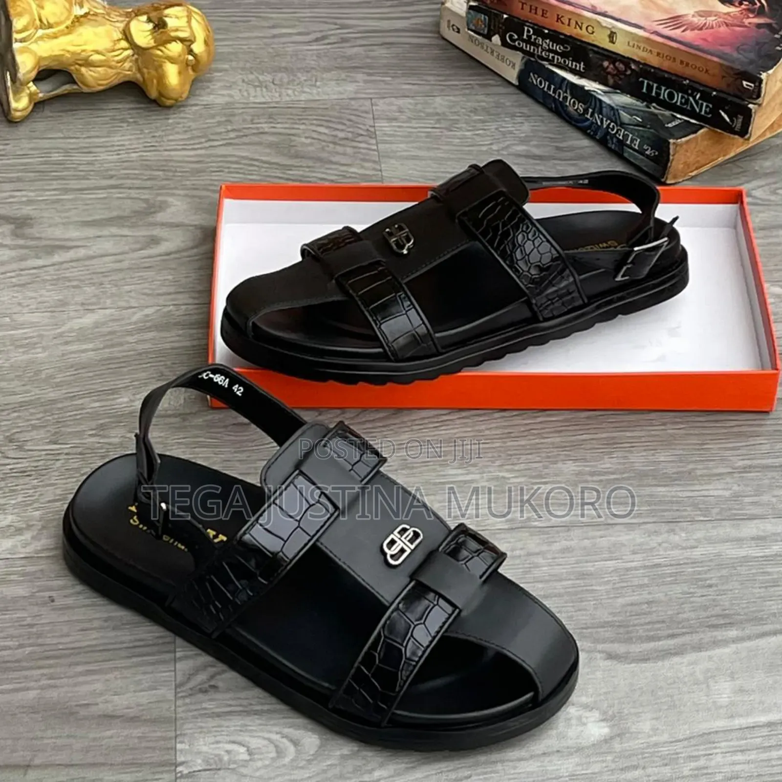 Latest Design Men's Buckle Closure Sandals