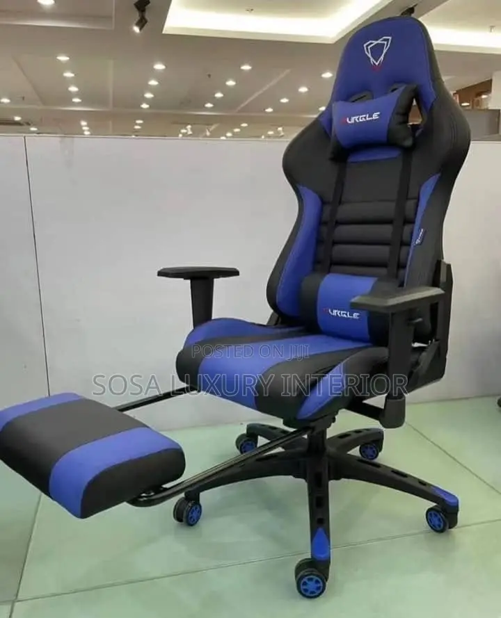 Urgle Blue and Black Gaming Chair With Footrest
