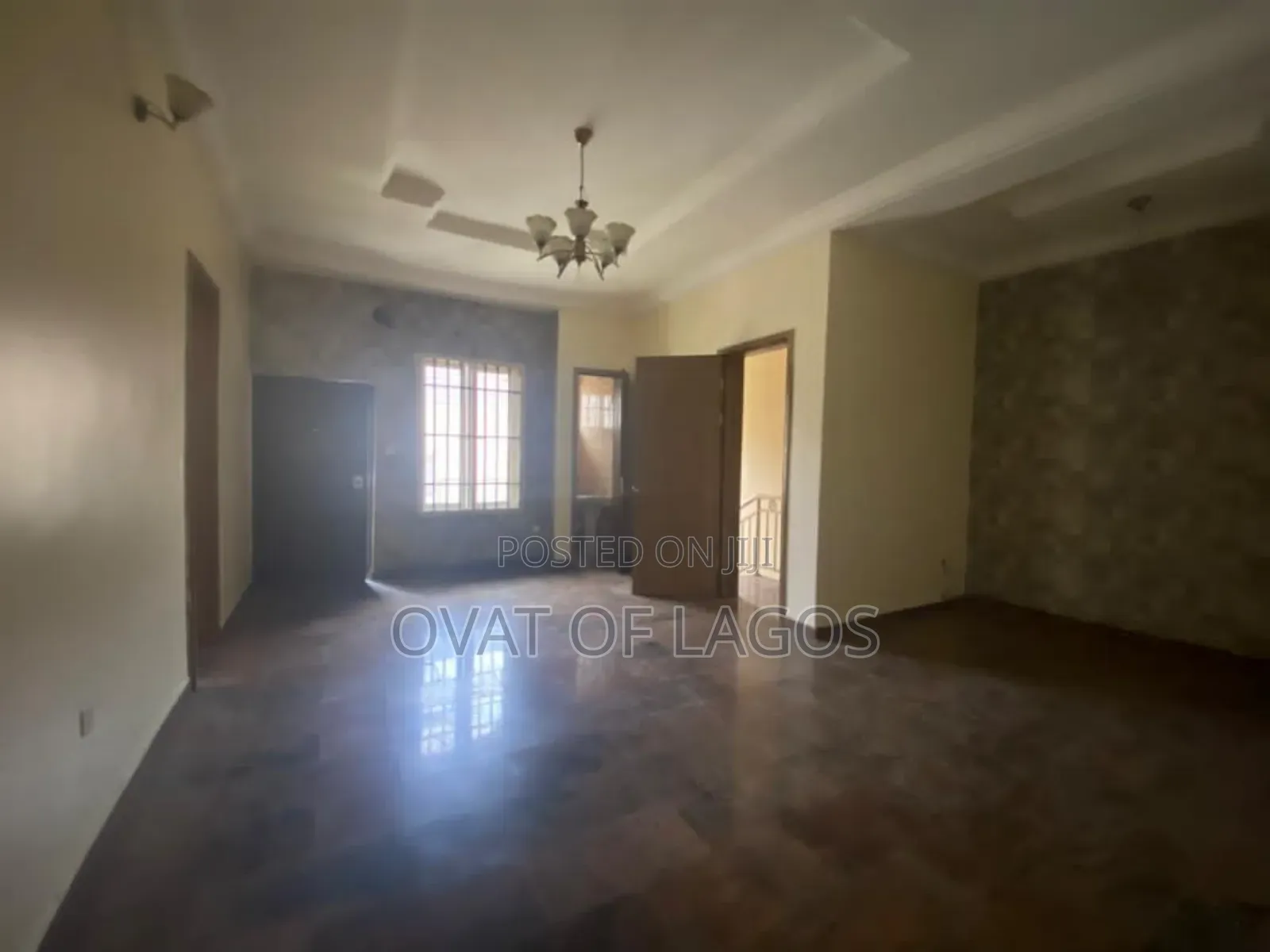 3bdrm Apartment in Chevron for rent