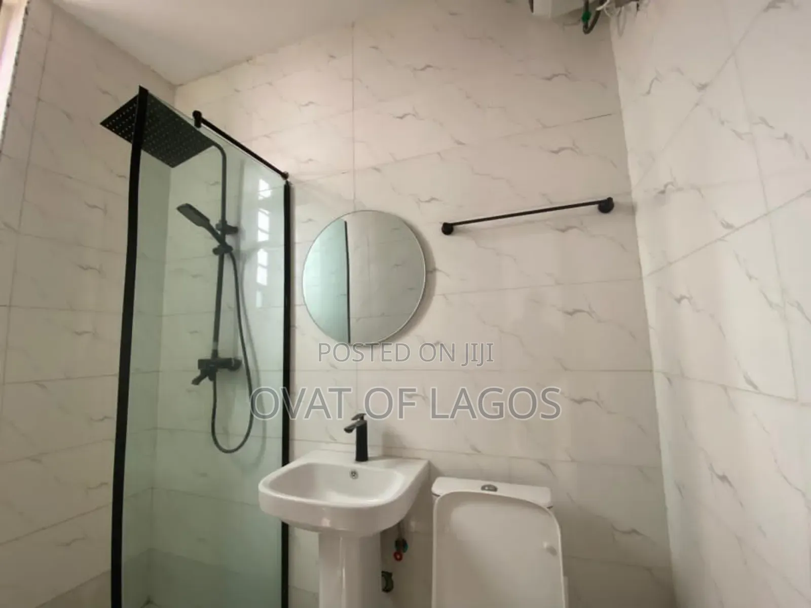 2bdrm Apartment in Chevron for rent