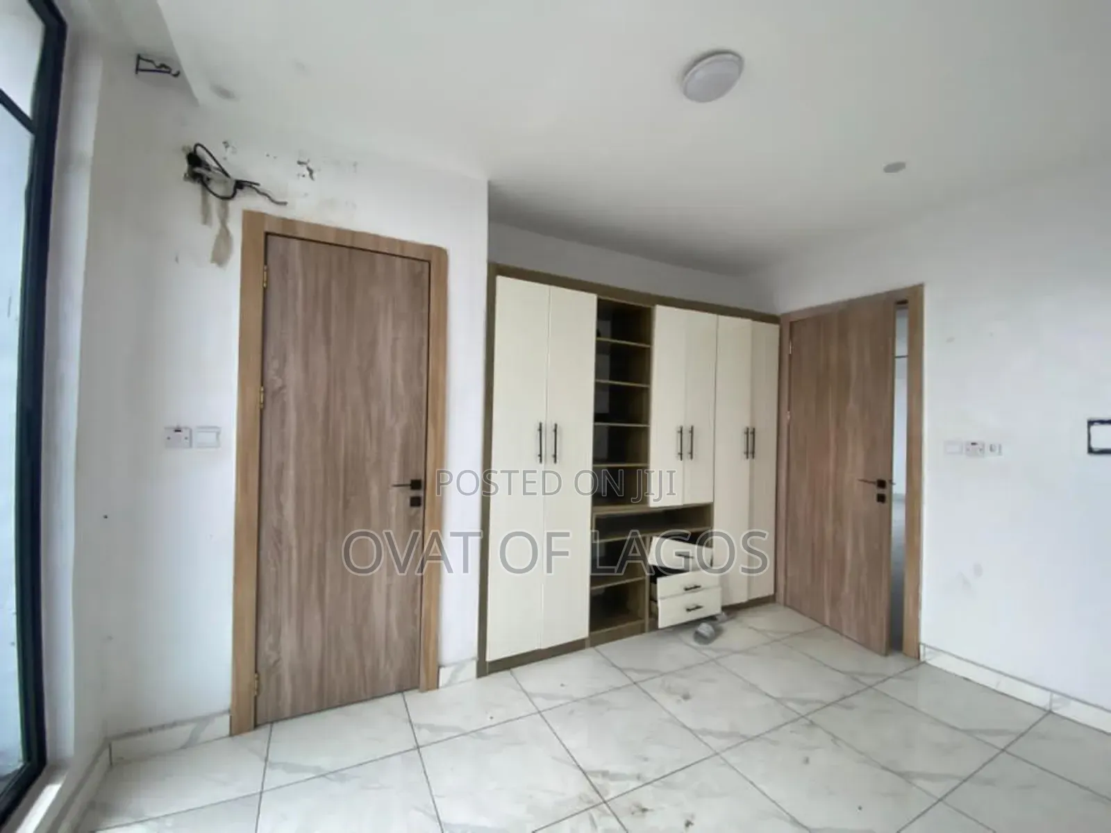 2bdrm Apartment in Chevron for rent