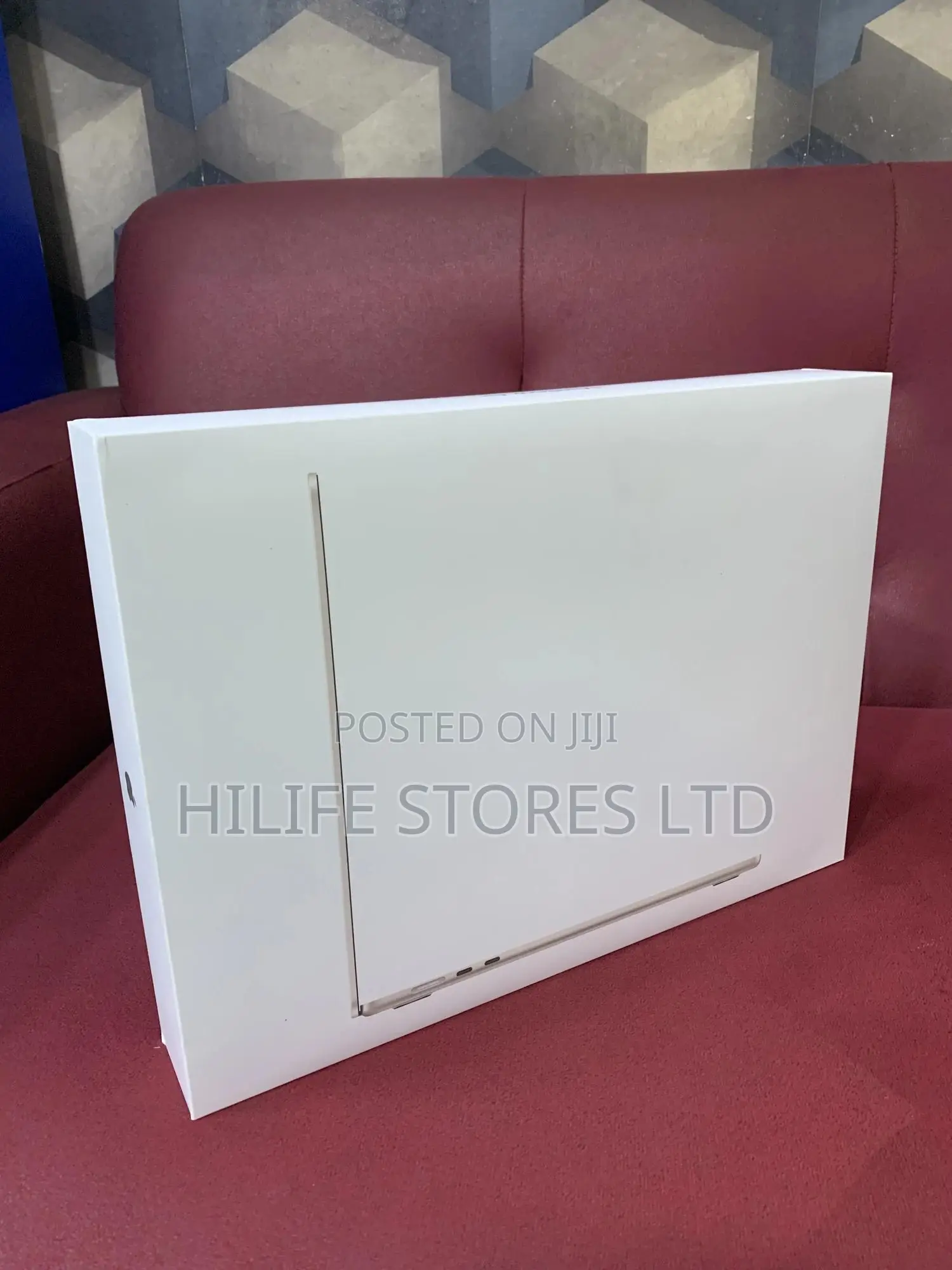 New Laptop Apple MacBook Air 2025 M4 15-inch 16GB Apple M4 SSD 256GB
