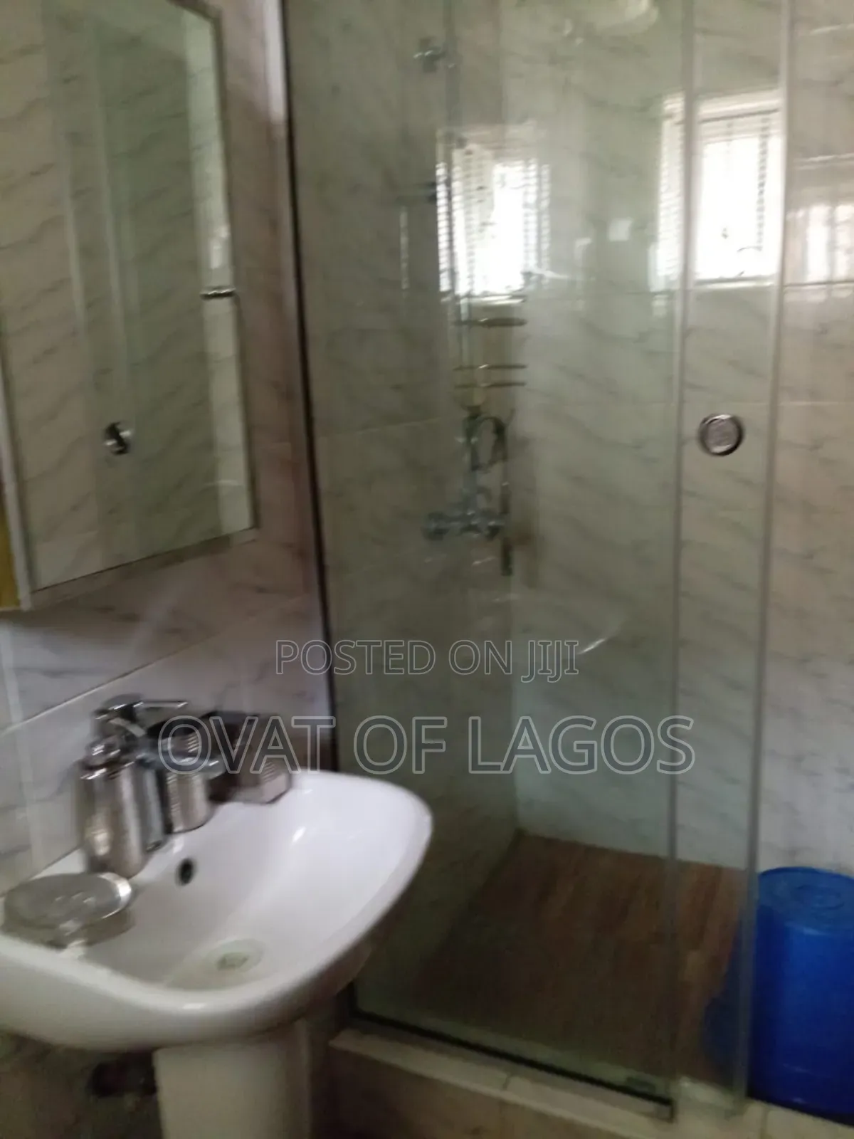 Furnished 4bdrm Duplex in Chevron for rent