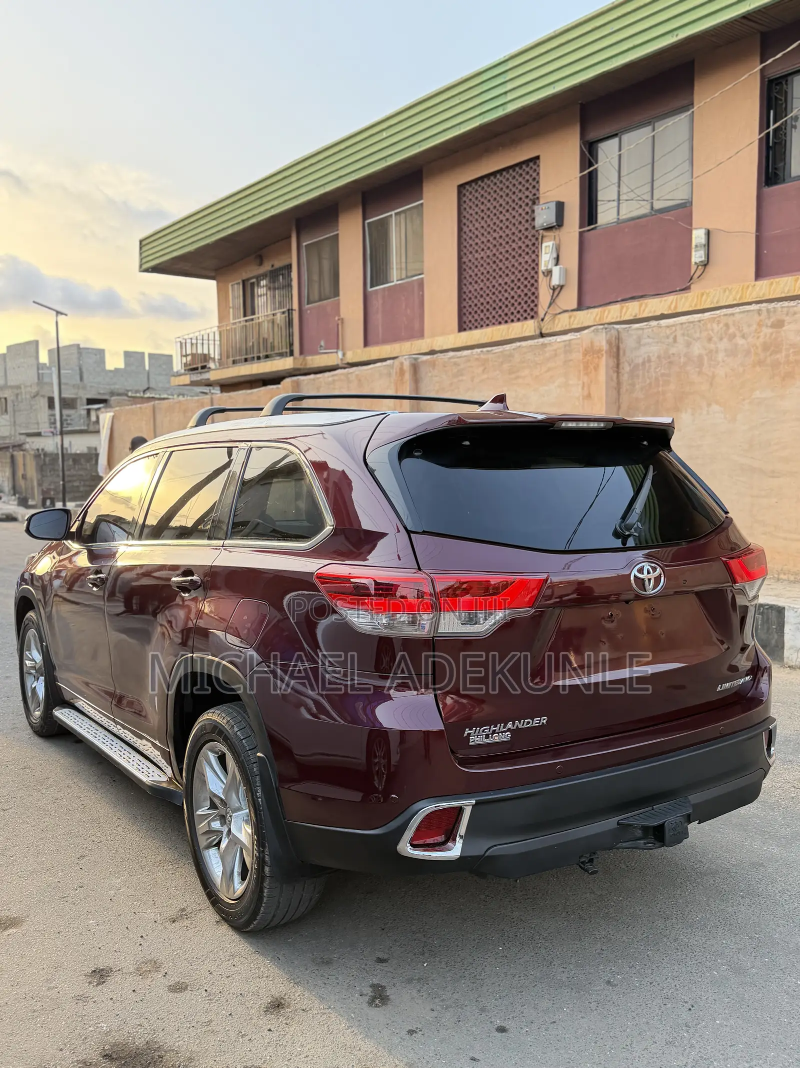 Toyota Highlander 2015 Red