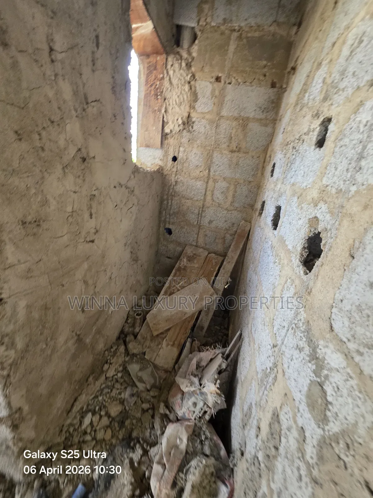 4bdrm Duplex in River Park Estate, Lugbe District for sale