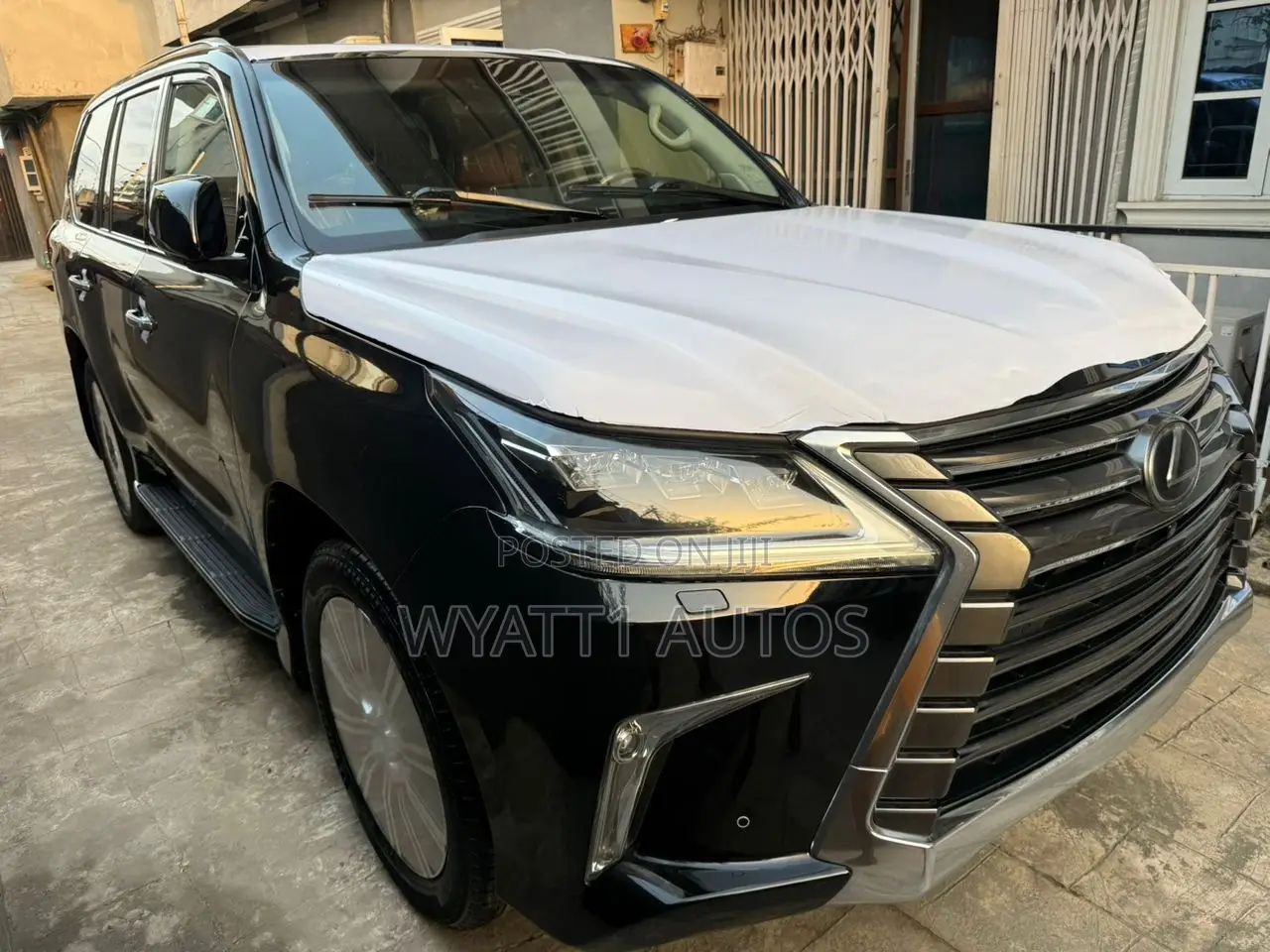 Lexus LX 570 AWD 2021 Black