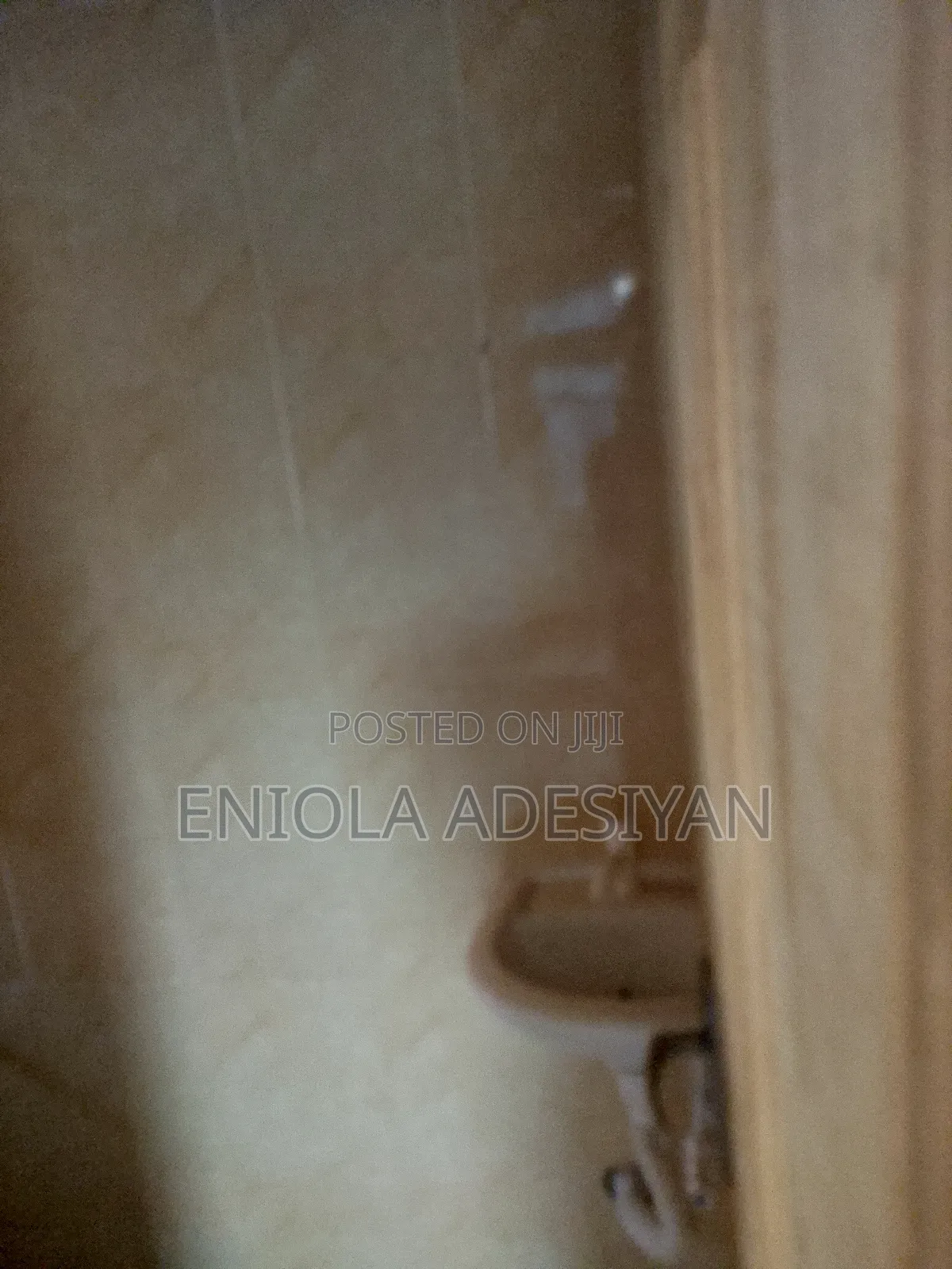2bdrm Block of Flats in Mayor Estate, Igbogbo for rent