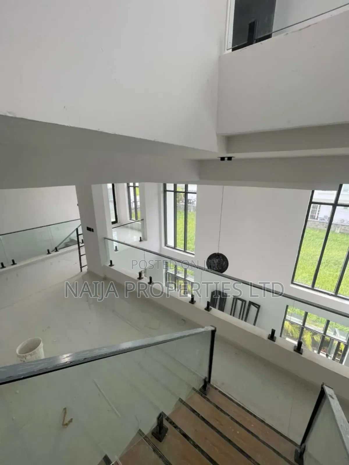 5bdrm Duplex in Cowrie Creek Estate, Ikate for rent