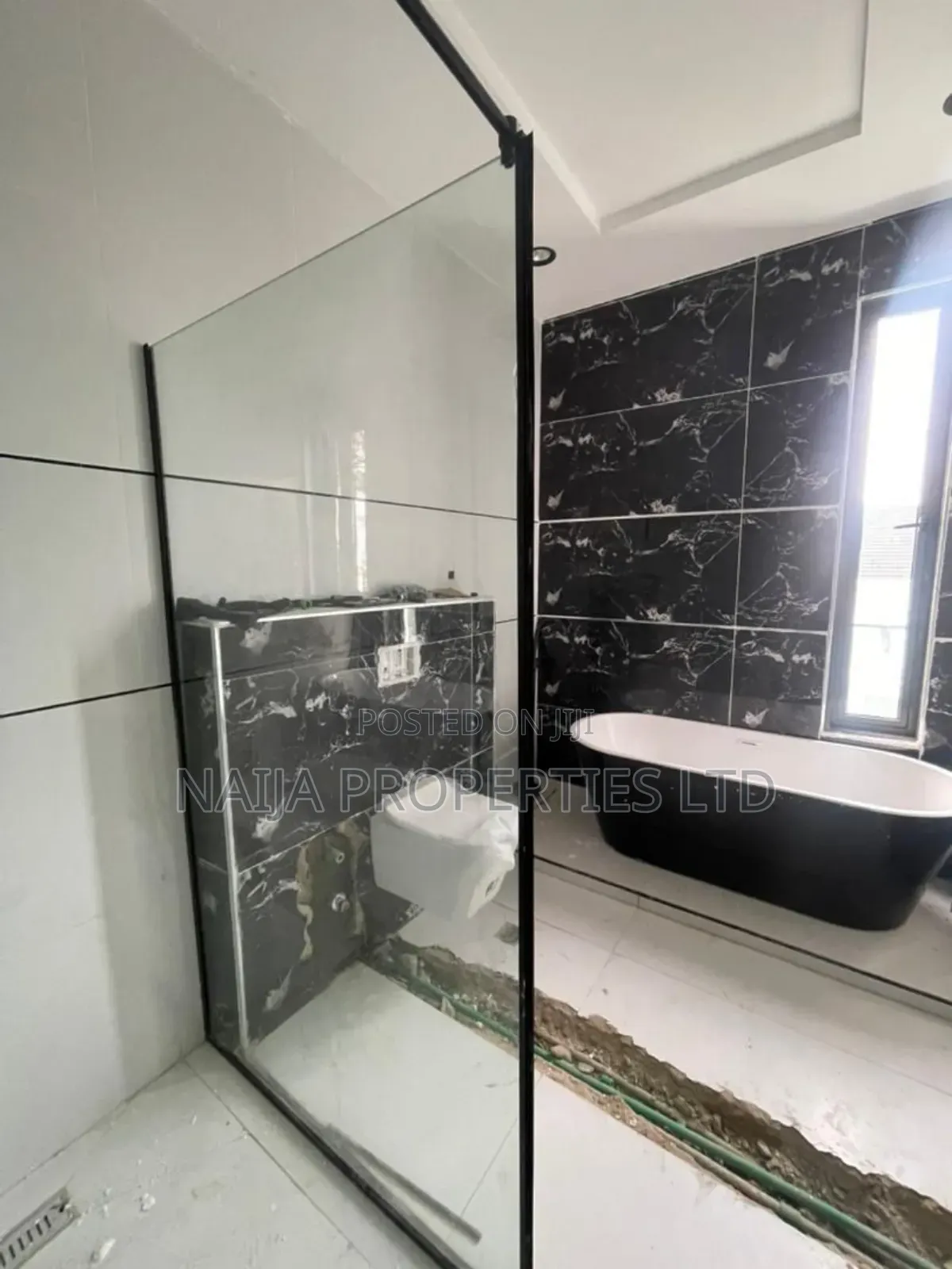 5bdrm Duplex in Cowrie Creek Estate, Ikate for rent