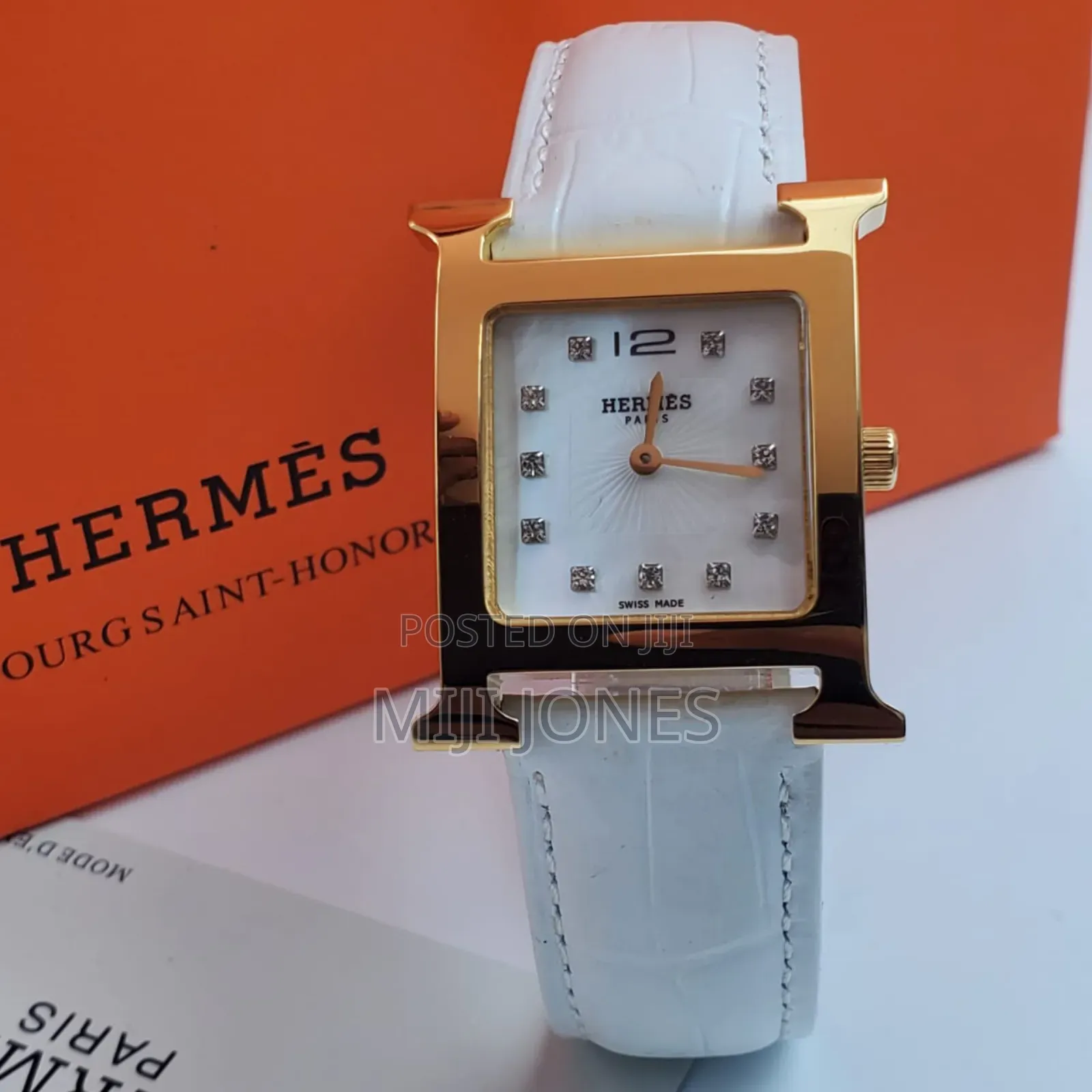 "Unisex Hermes Replica - Classic Leather Strap Watch"