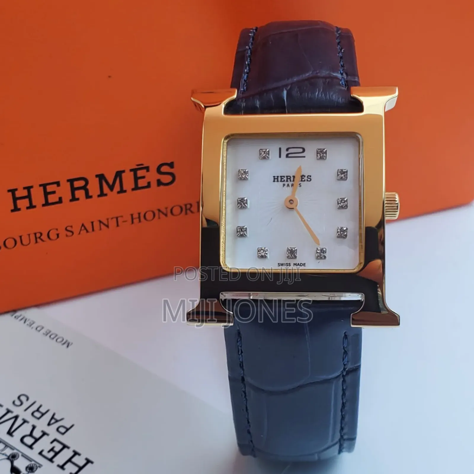 "Unisex Hermes Replica - Classic Leather Strap Watch"
