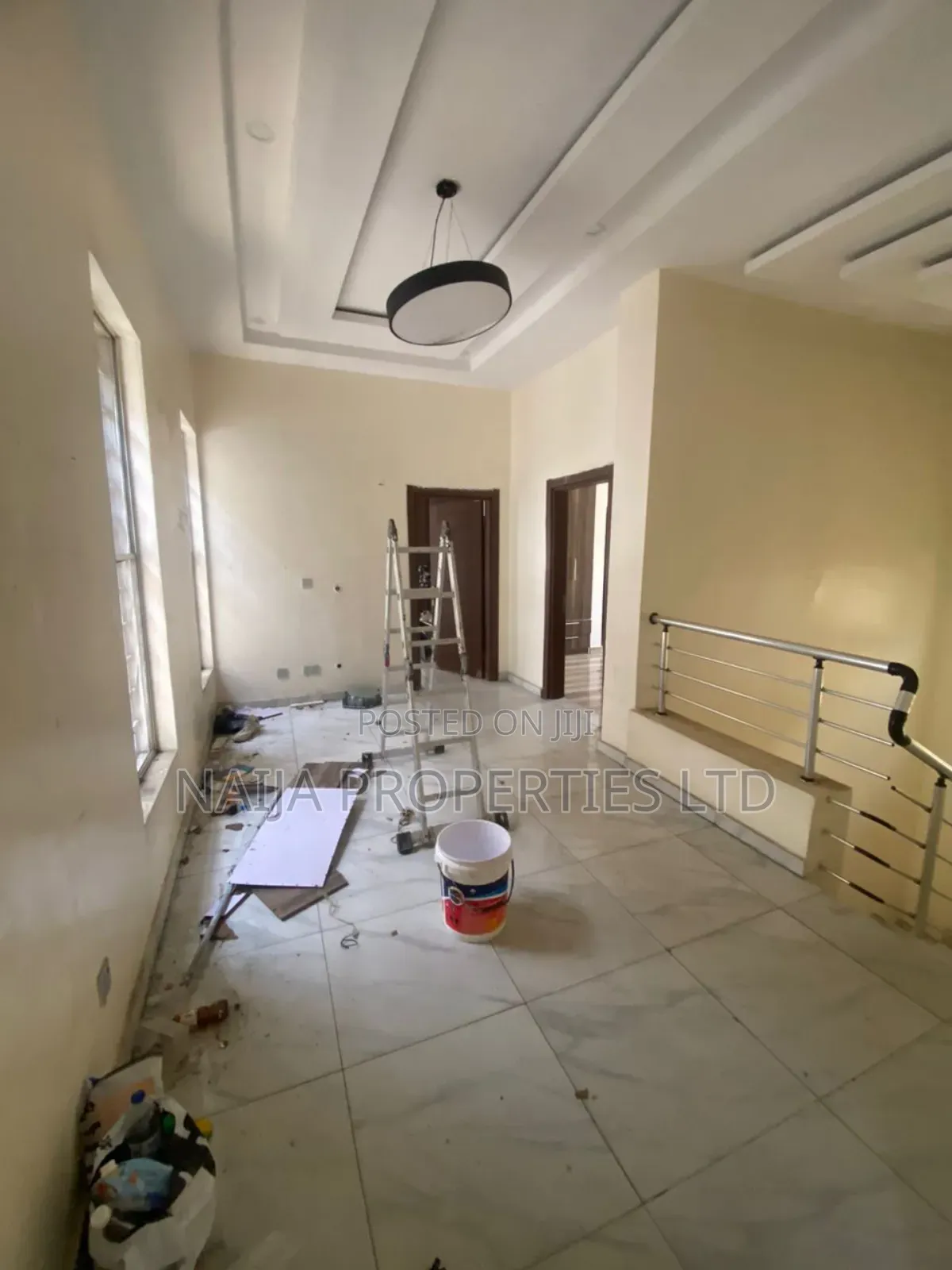 5bdrm Duplex in Osapa London for rent