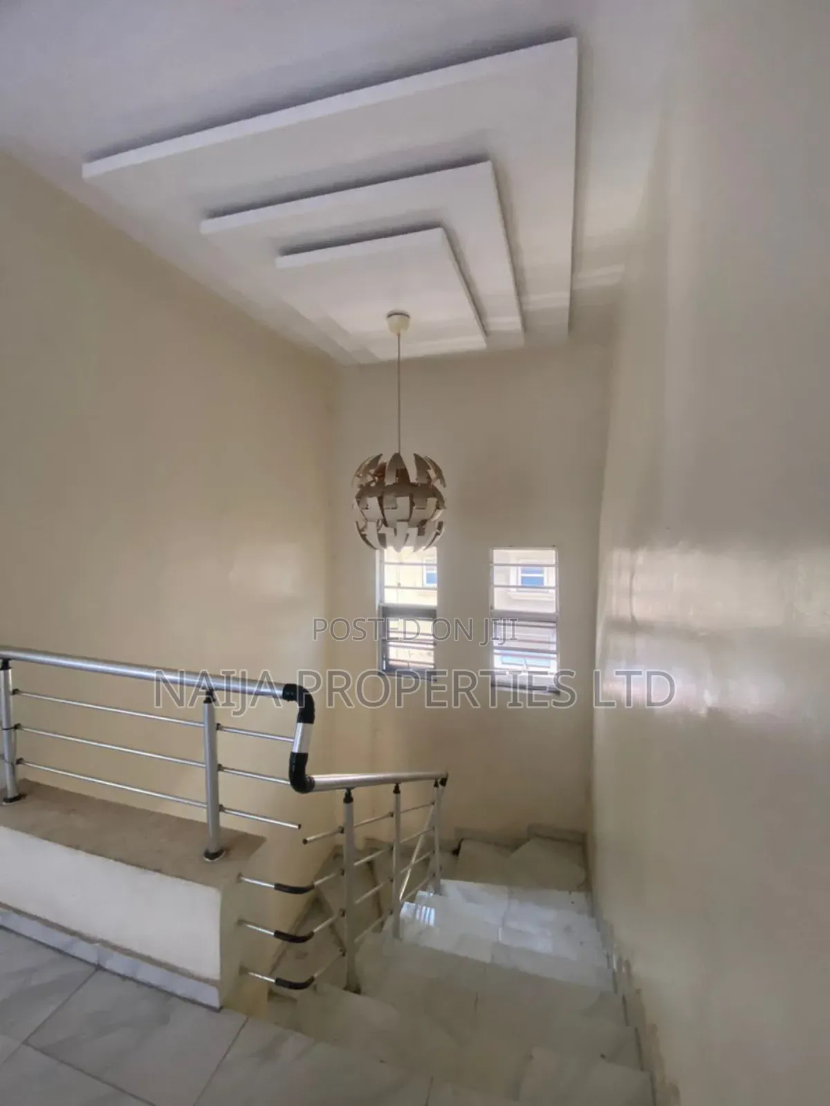 5bdrm Duplex in Osapa London for rent