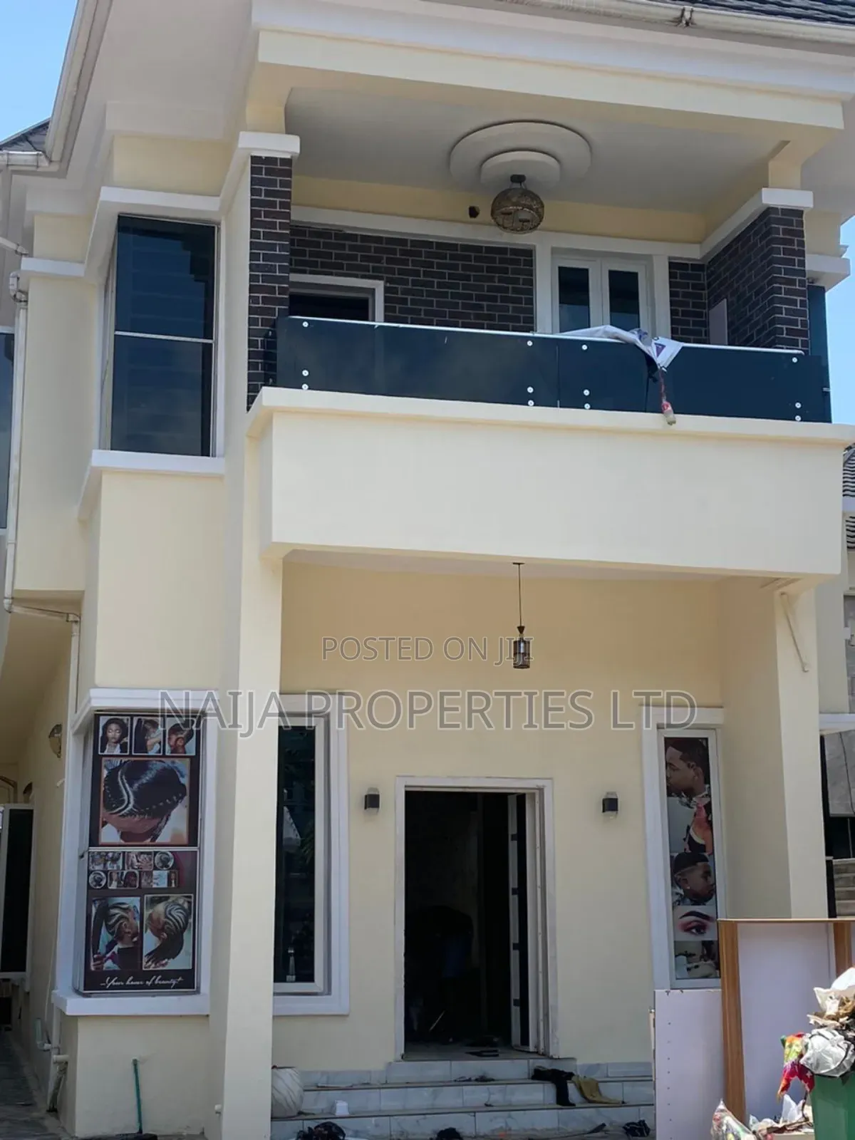 5bdrm Duplex in Osapa London for rent