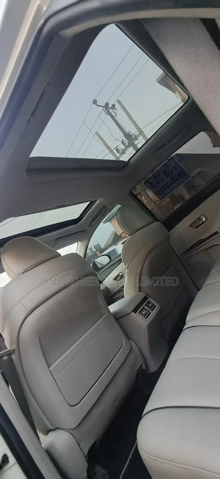 Toyota Venza 2010 White