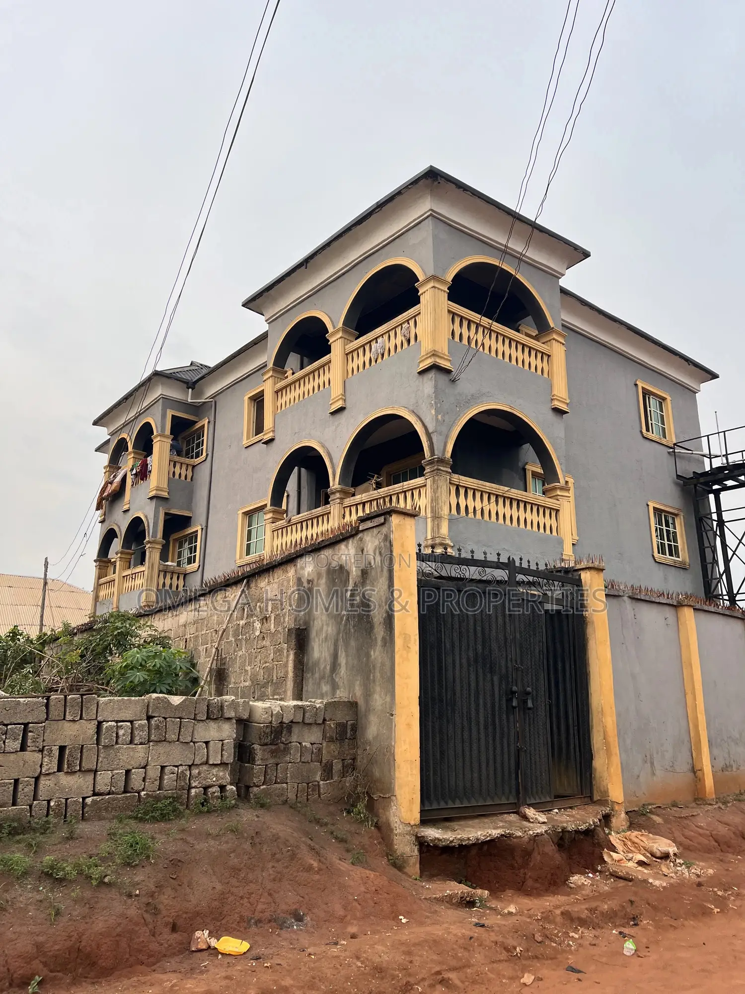 2bdrm Block of Flats in Umuahia for sale