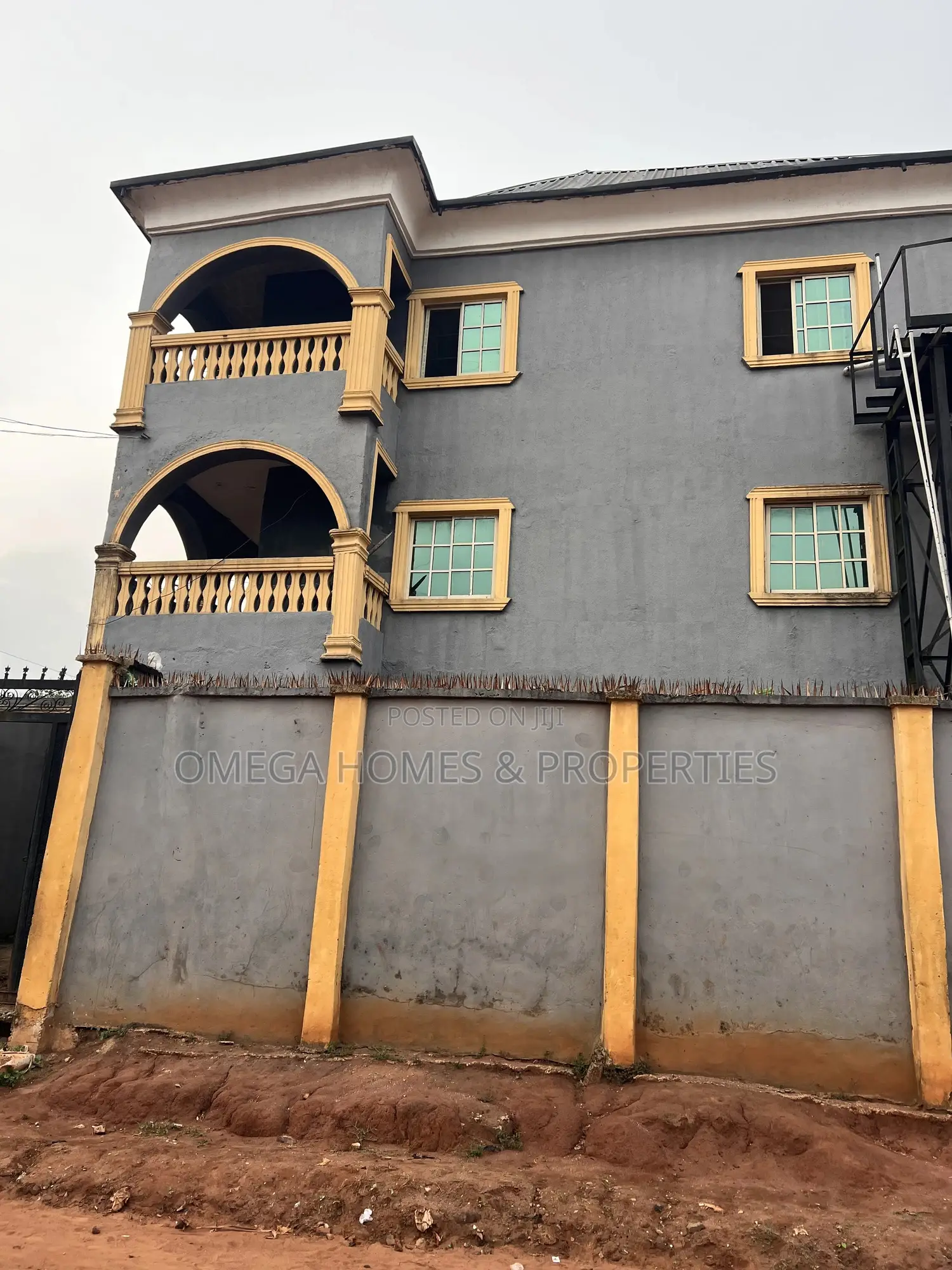 2bdrm Block of Flats in Umuahia for sale