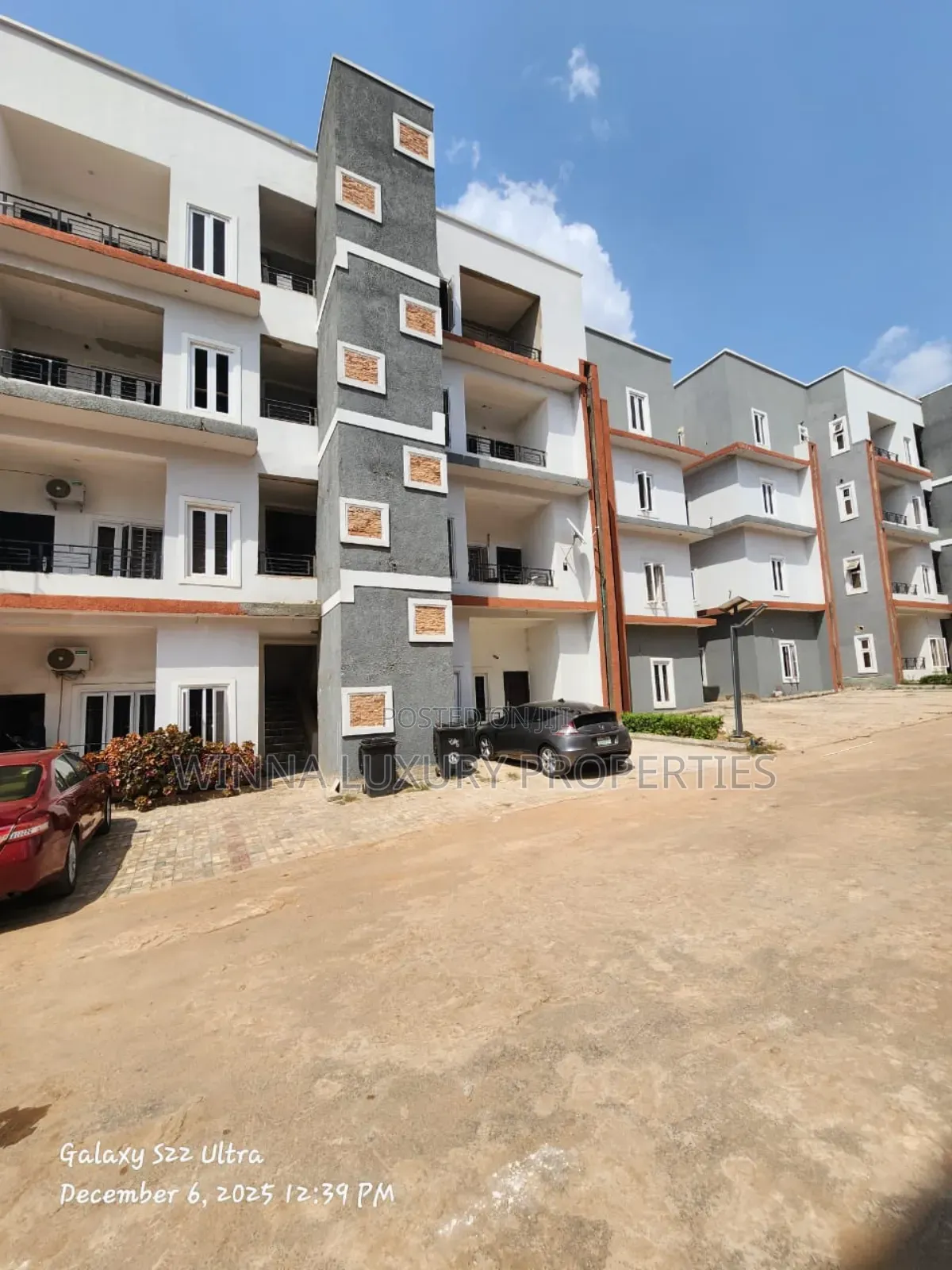 3bdrm Apartment in Peachville Estate, Kaura for rent