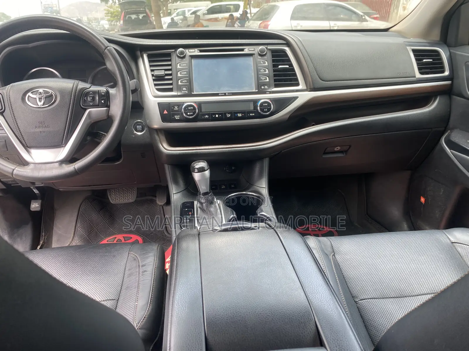 Toyota Highlander Limited Platinum 4dr SUV AWD (3.5L 6cyl 6A) 2015