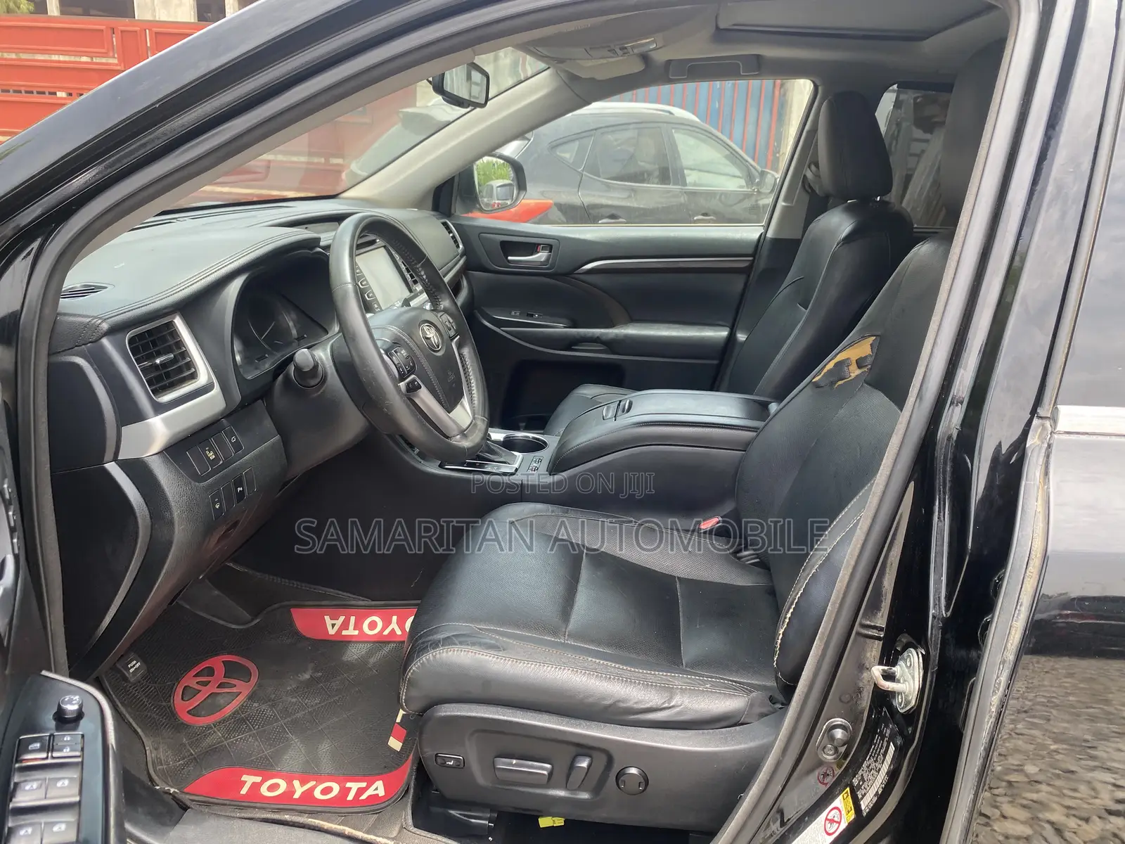 Toyota Highlander Limited Platinum 4dr SUV AWD (3.5L 6cyl 6A) 2015