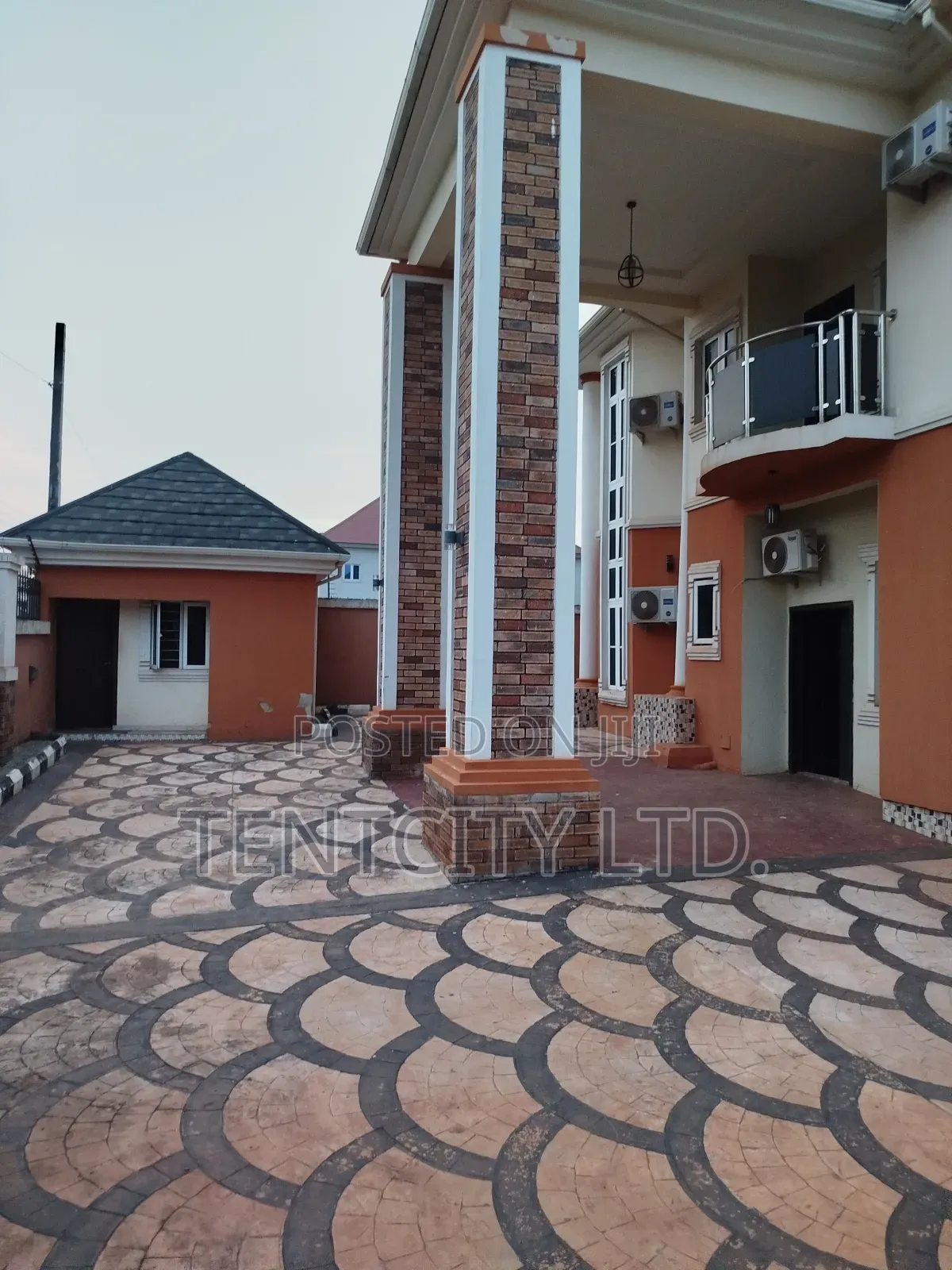 6bdrm Duplex in Independence Layout, Enugu for sale