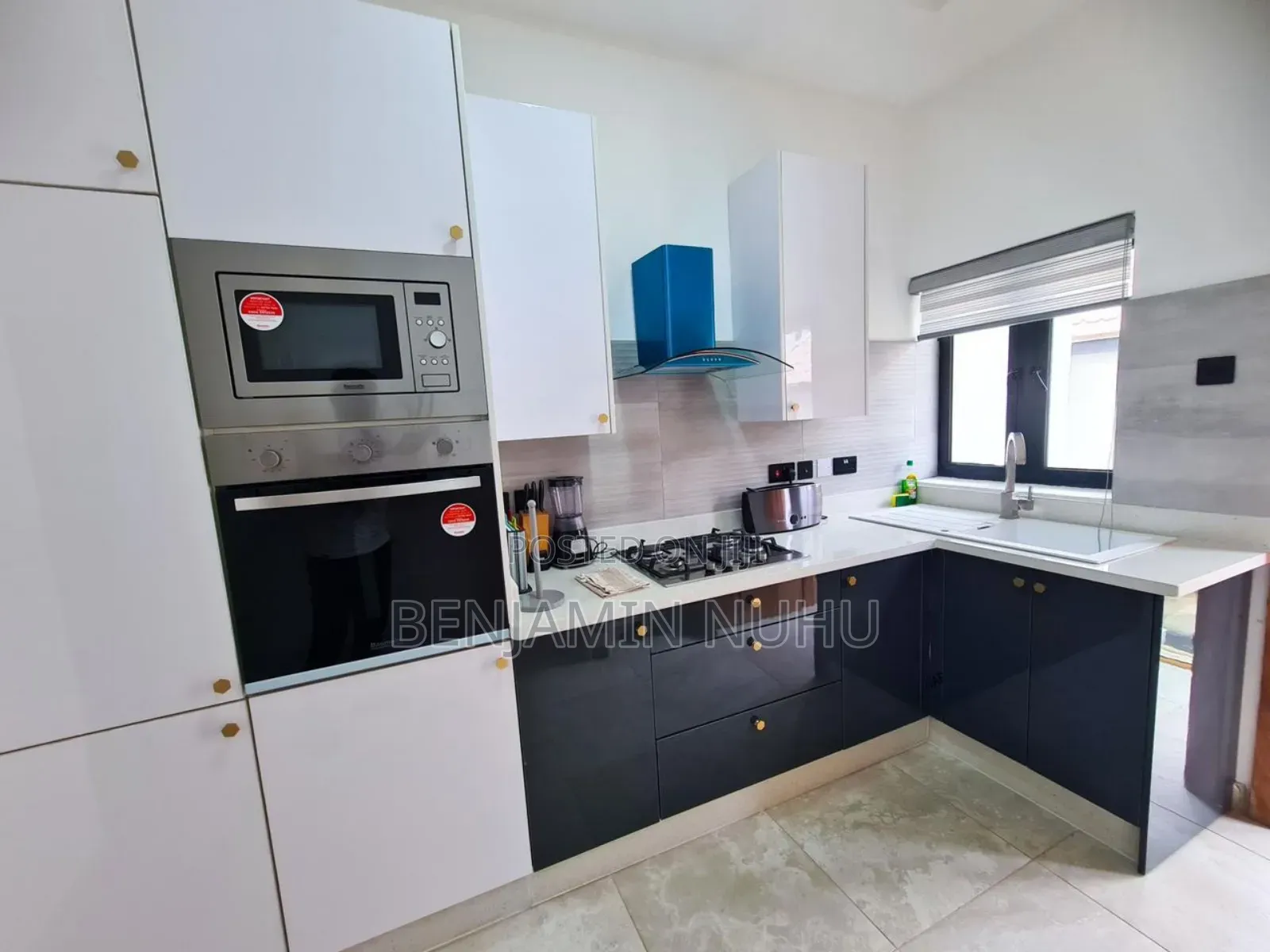 Furnished 3bdrm Apartment in Lekki Phase 1 for rent