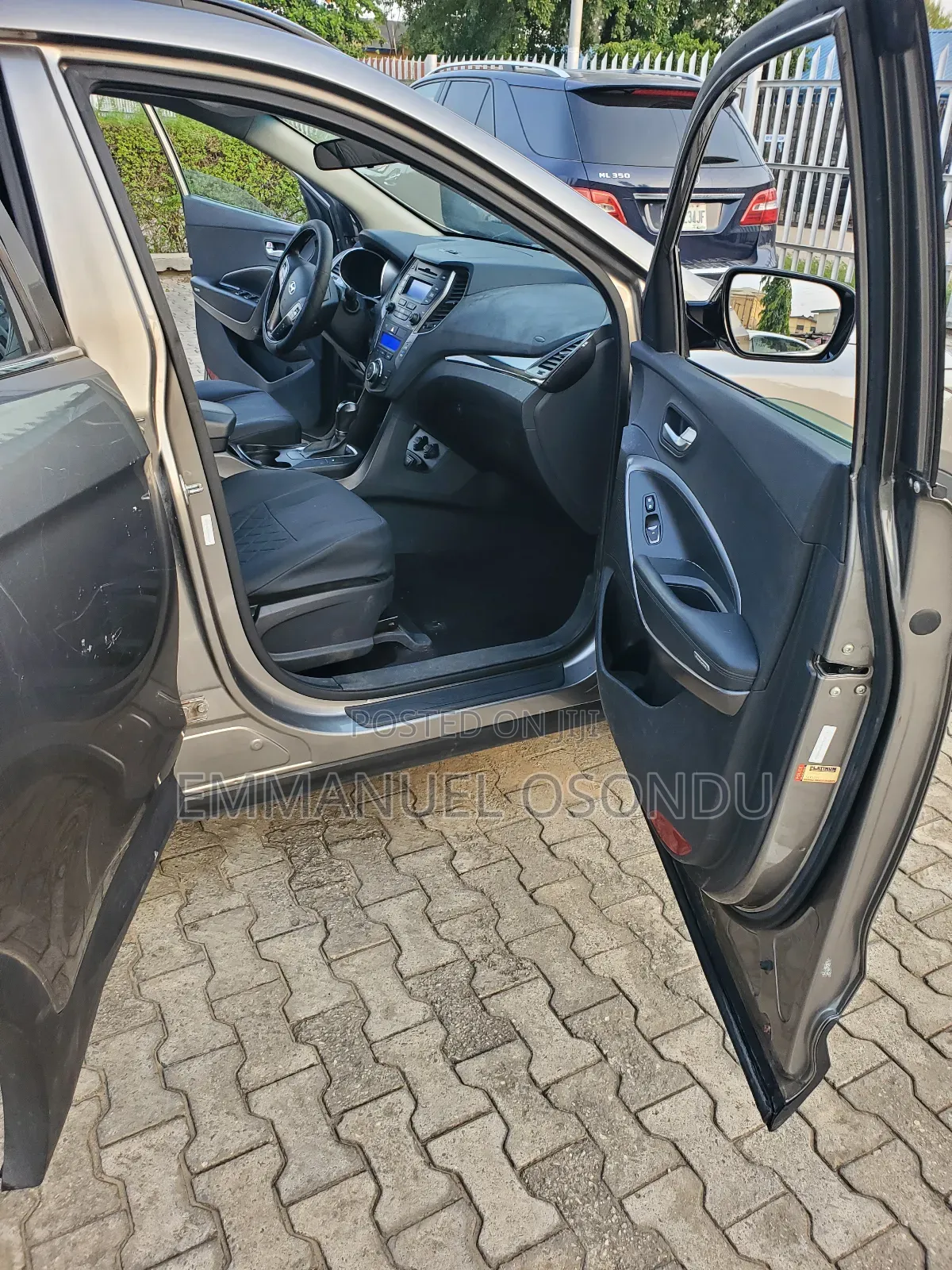 Hyundai Santa Fe 2013 Gray