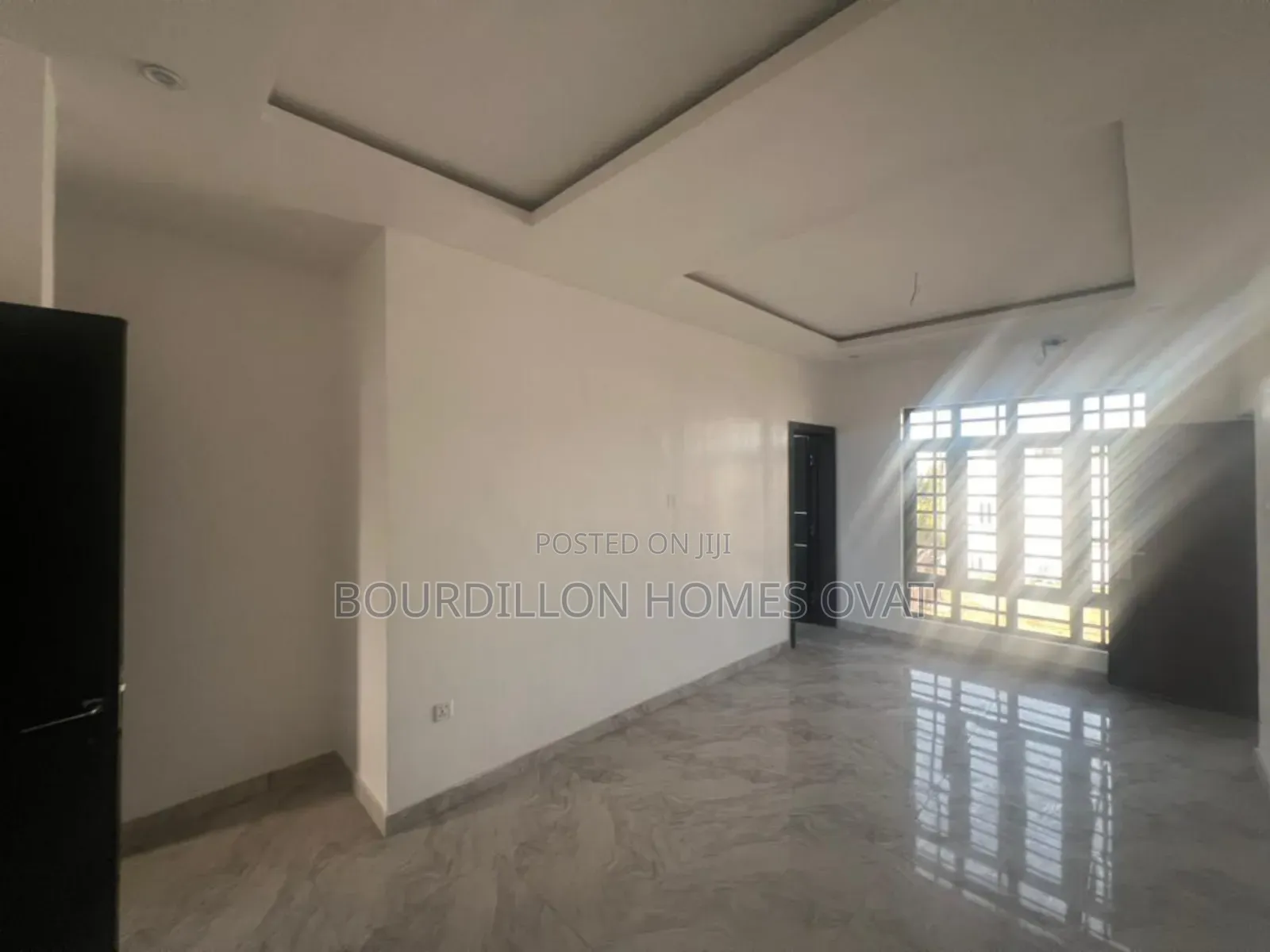 2bdrm Apartment in Ologolo Lekki Lagos for sale