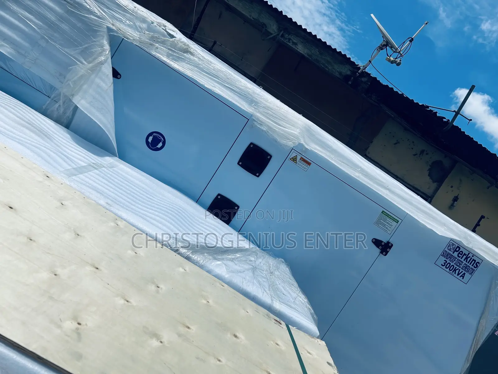 Unit of 300kva Noiseless Sp Generator Perkins