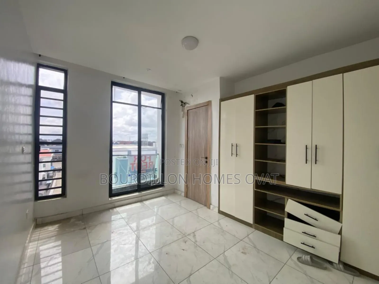 2bdrm Apartment in Chevron Lekki Lagos for rent