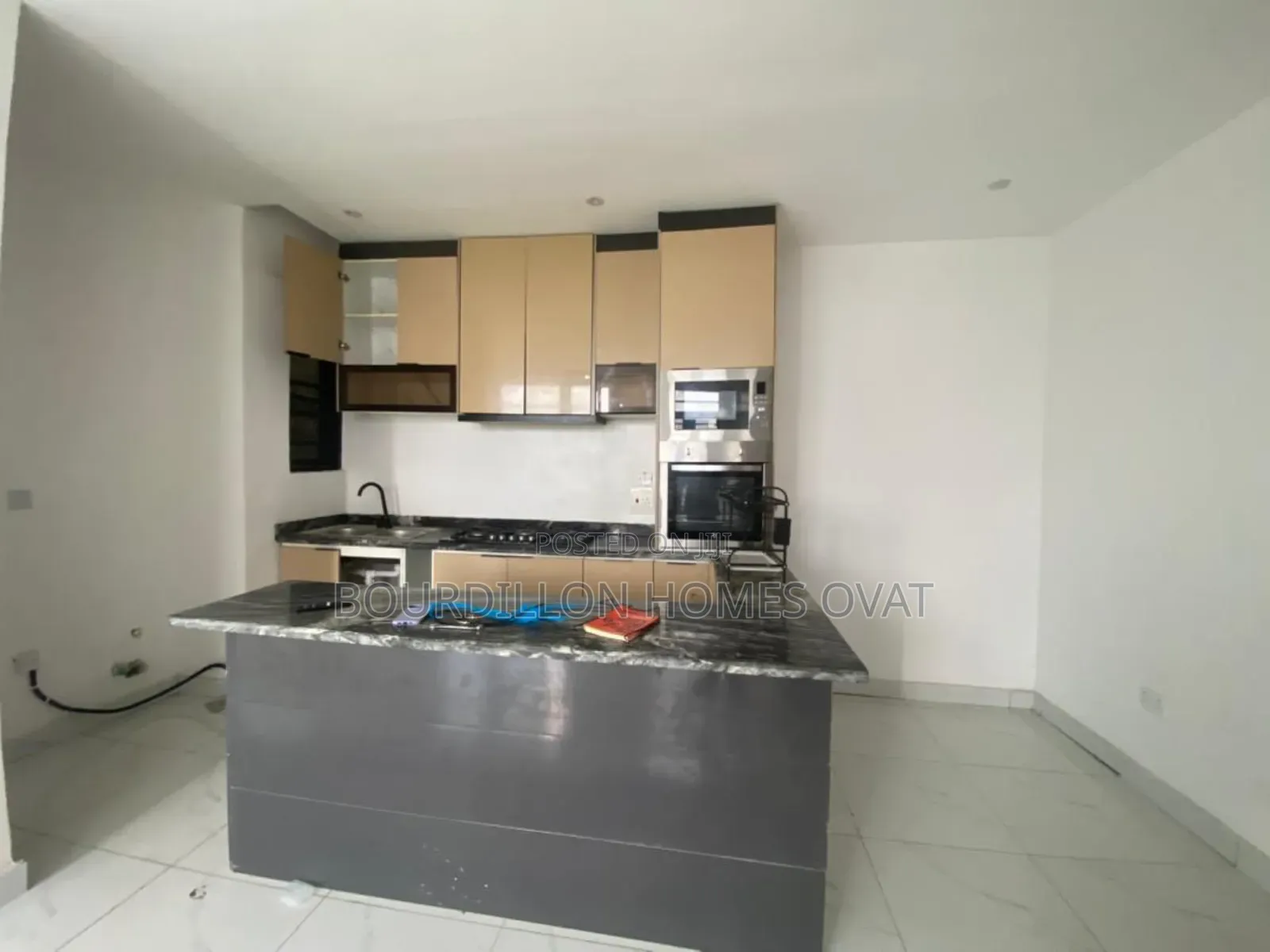 2bdrm Apartment in Chevron Lekki Lagos for rent