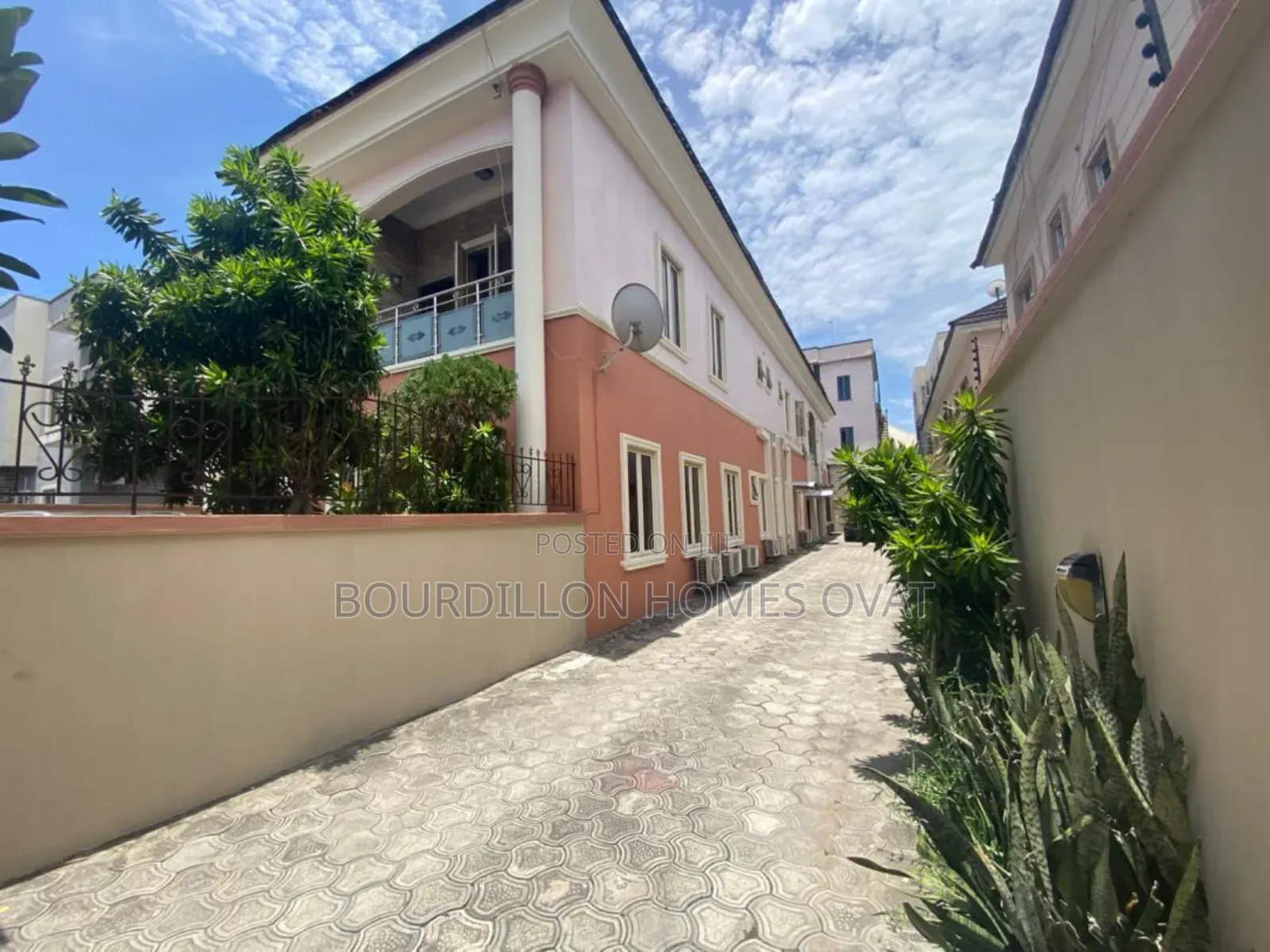 3bdrm Apartment in Chevron Lekki Lagos for rent