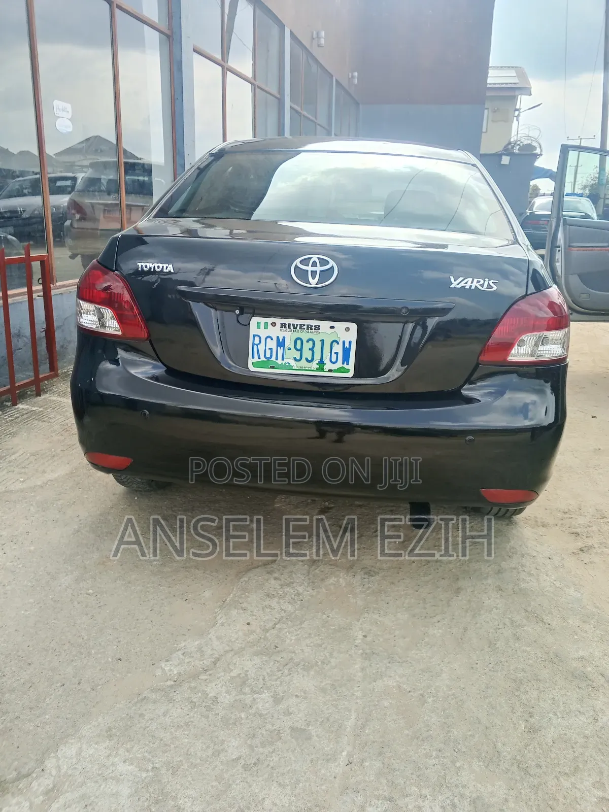 Toyota Yaris 2005 Black