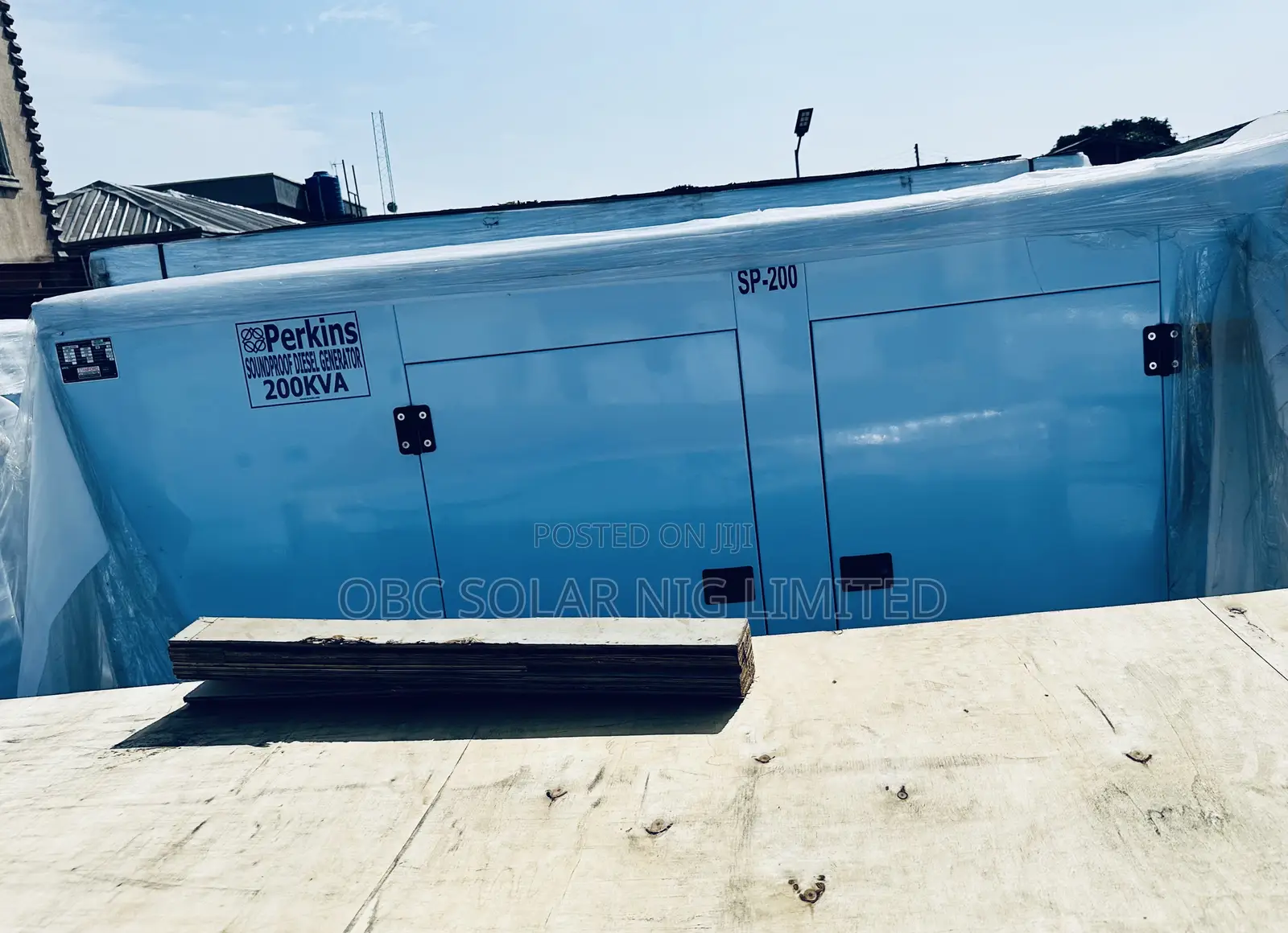 Perkins 200kva Soundproof Generator Uk Standard Copper Coil