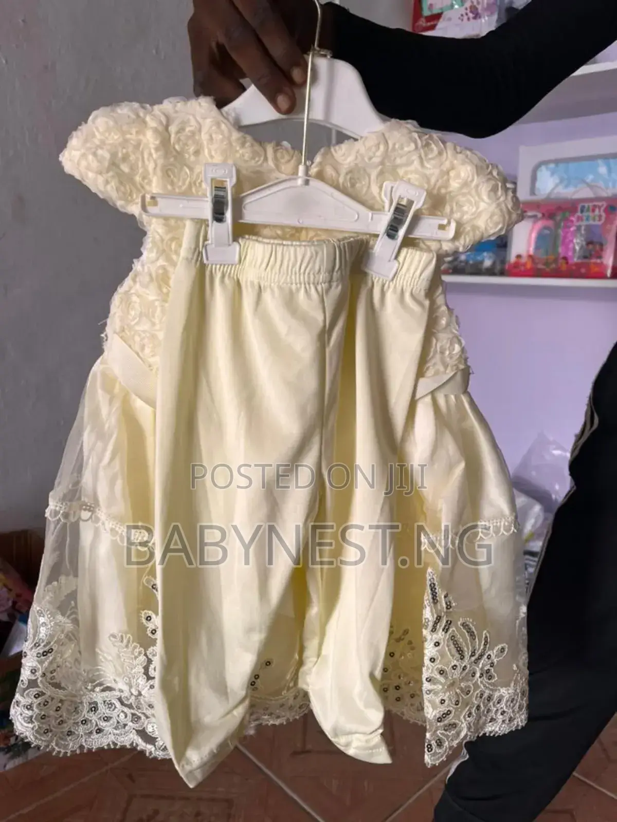 Infant Gown With Leggings