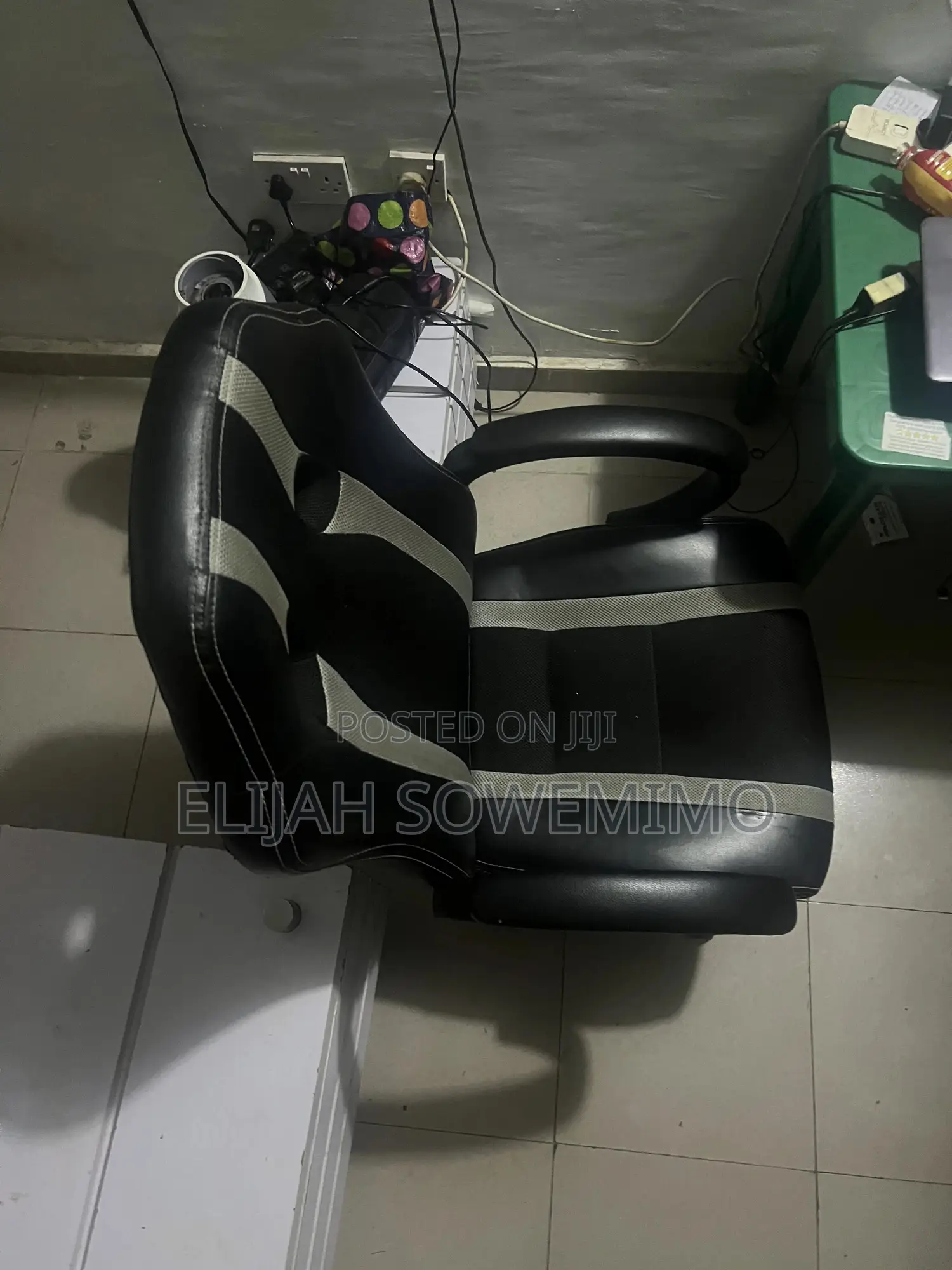 Gaming Chair + Plastic Chair Table | Neatly Used